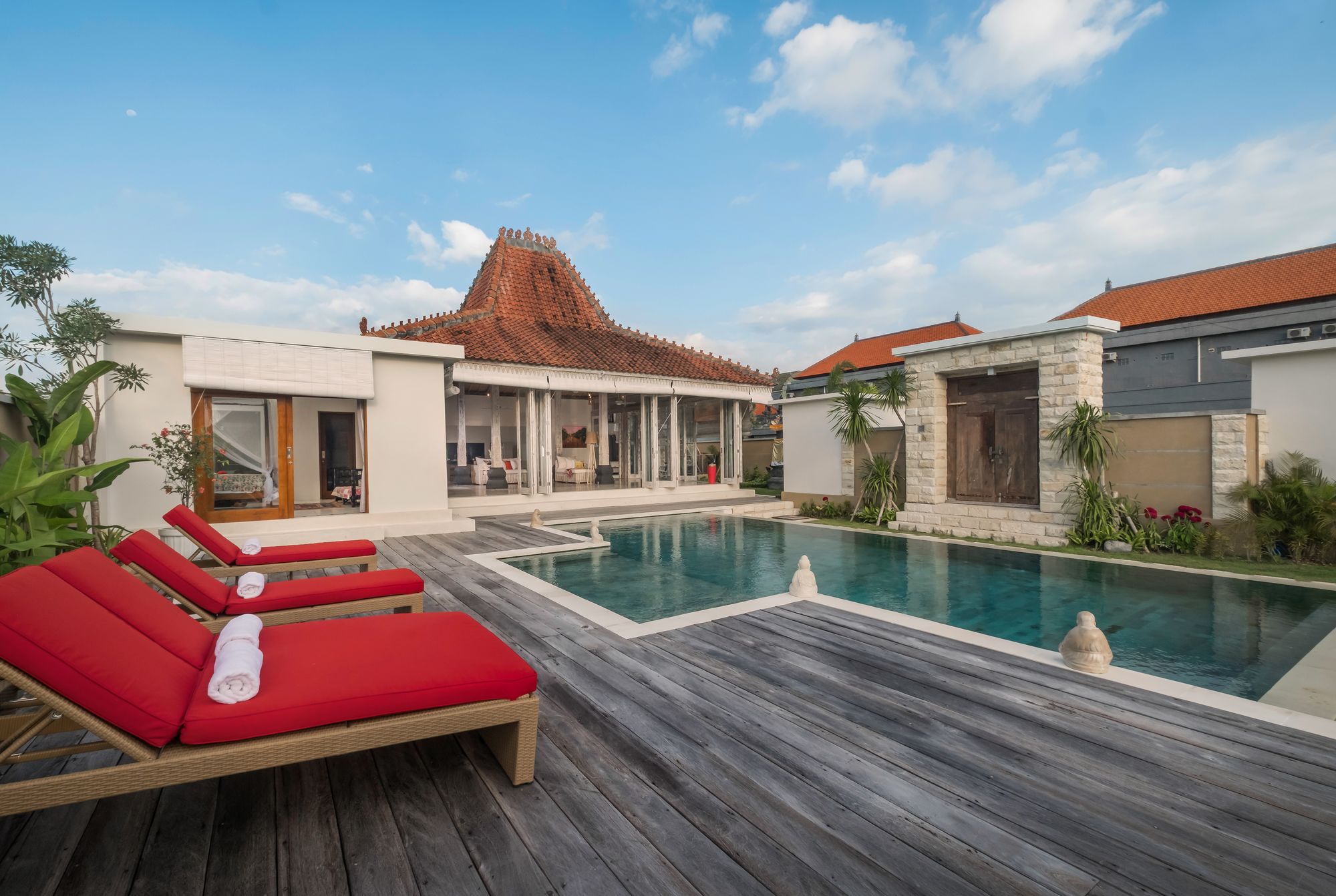 Villa Manggala