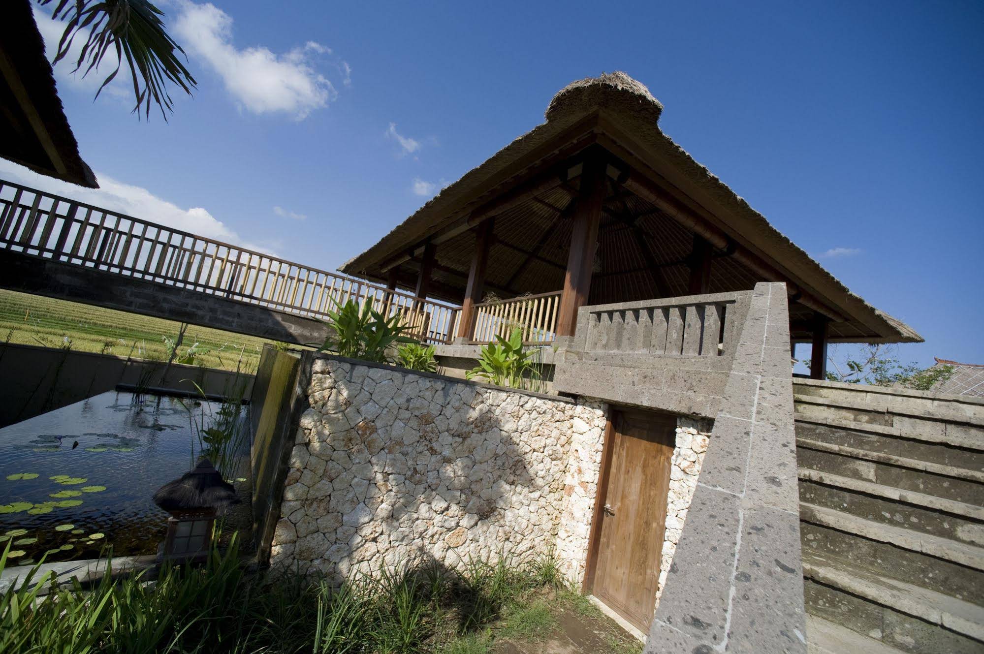 Villa Mary