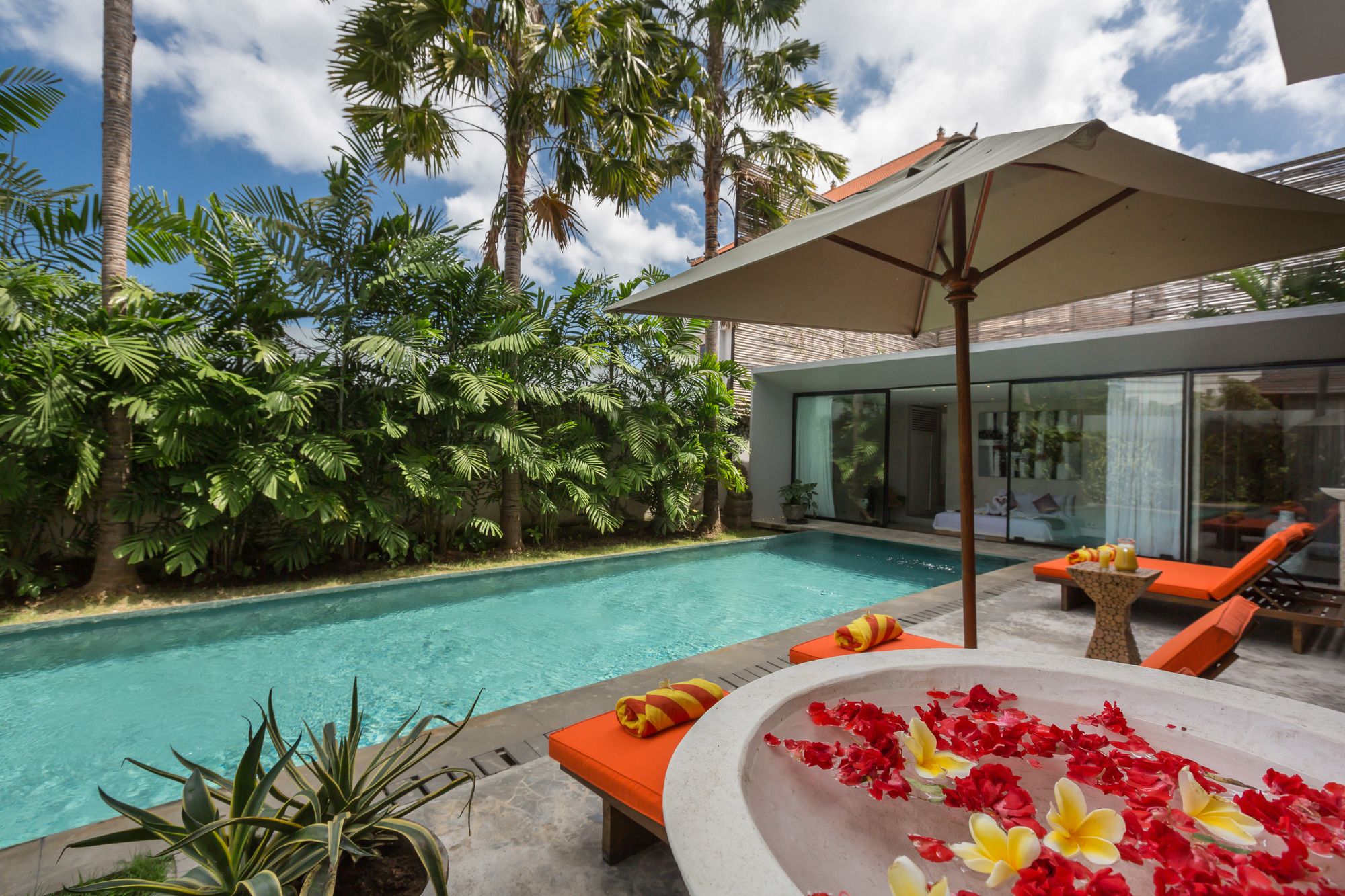 Villa Mikayla