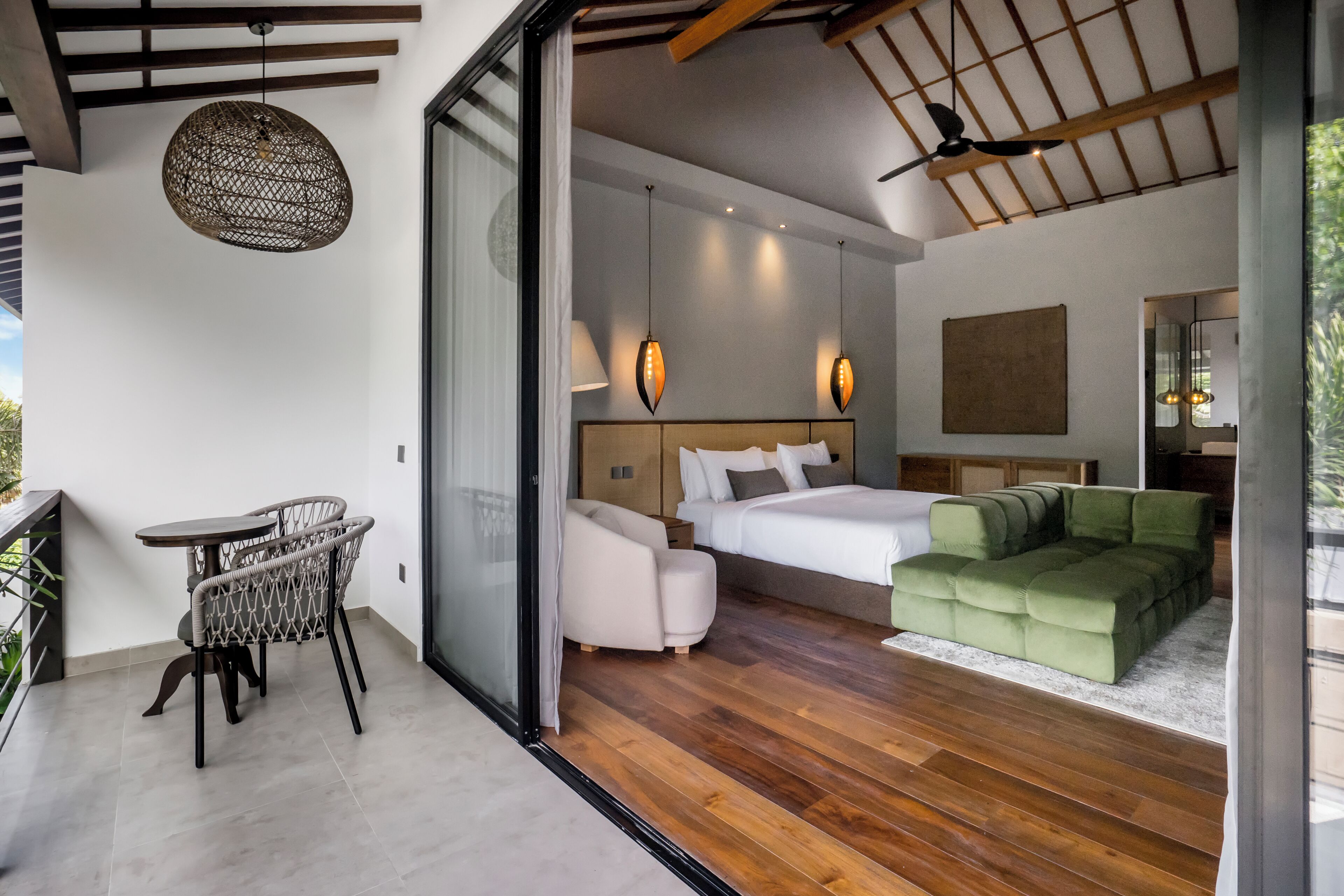 Villa Pereh by Alfred