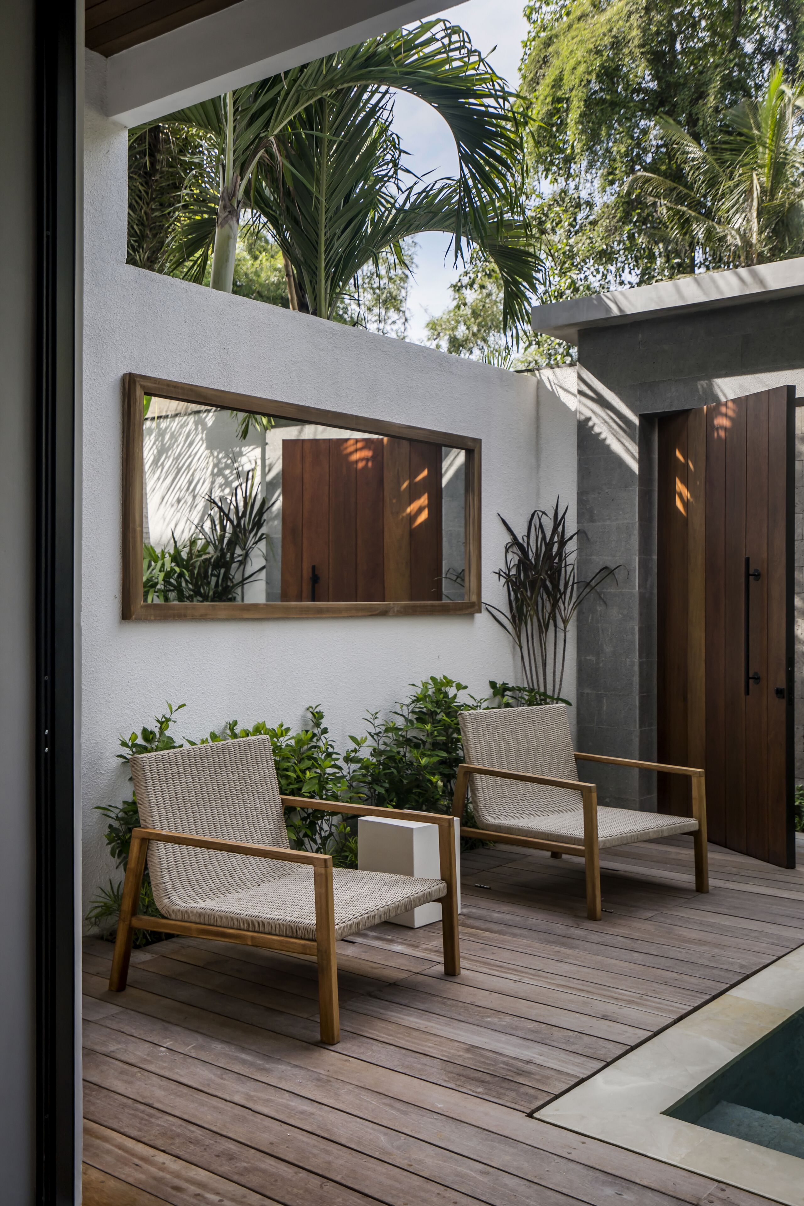 Villa Pereh by Alfred