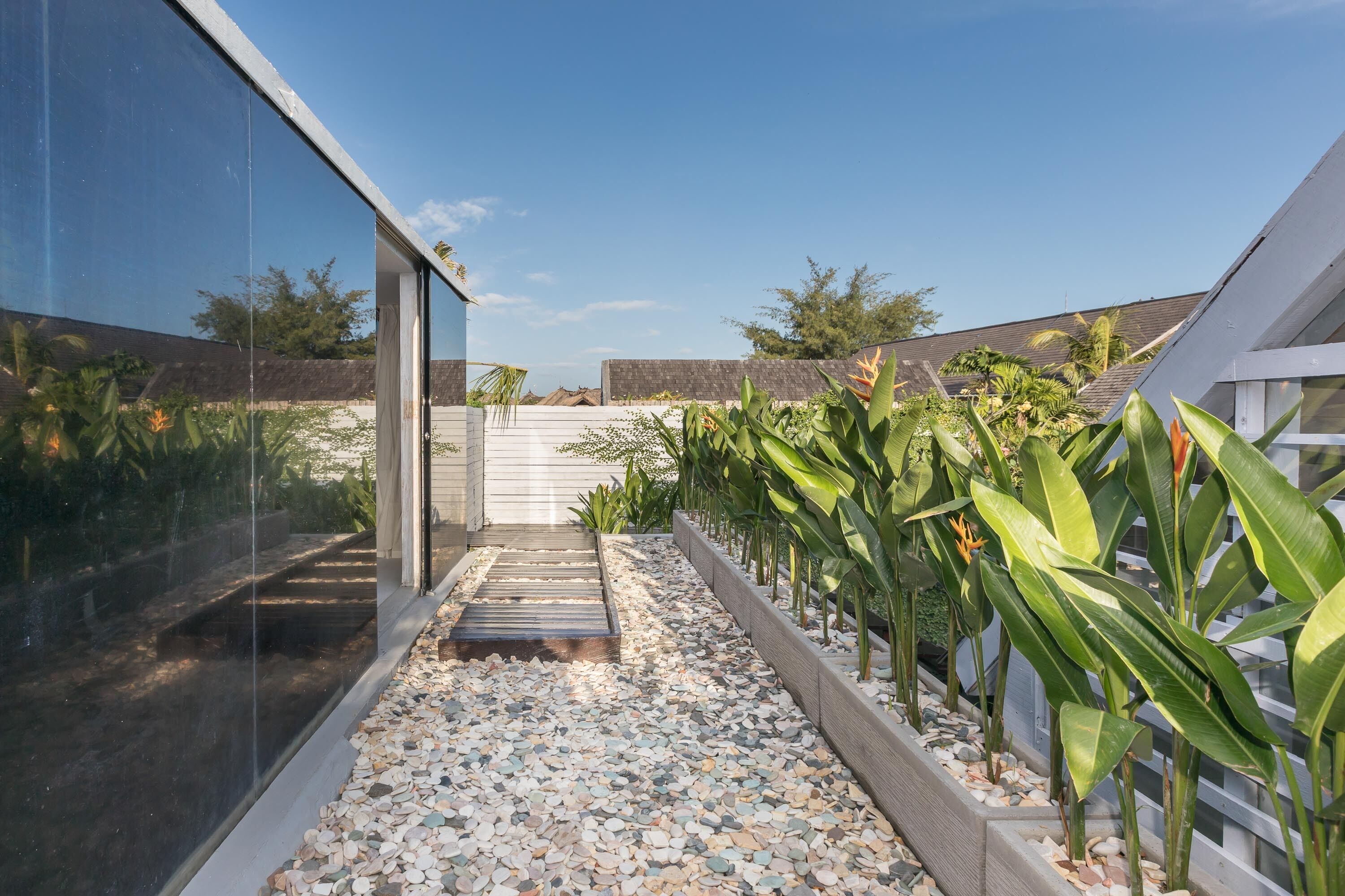 Villa Yasa Canggu by Bali Villas R Us