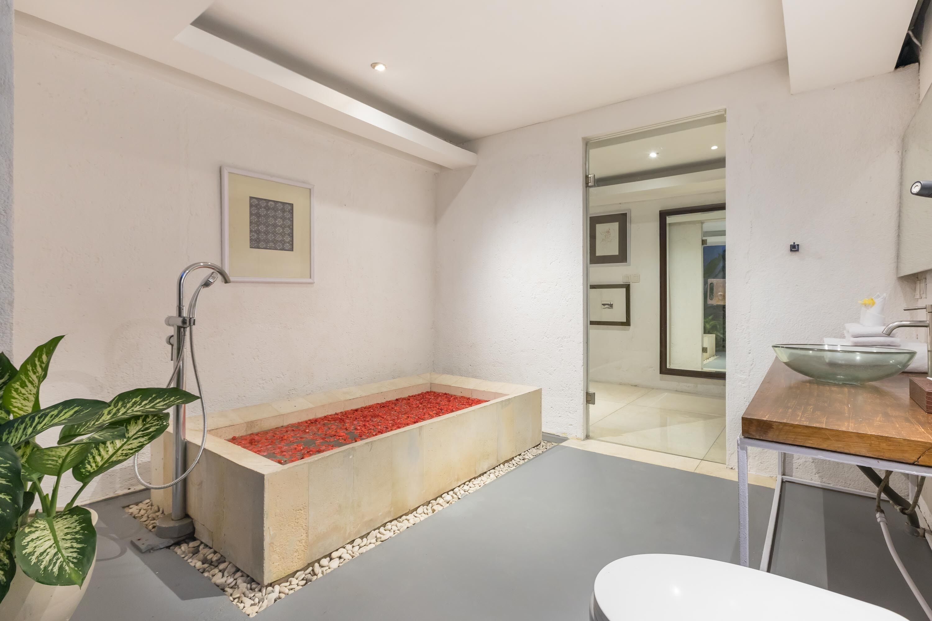 Villa Yasa Canggu by Bali Villas R Us