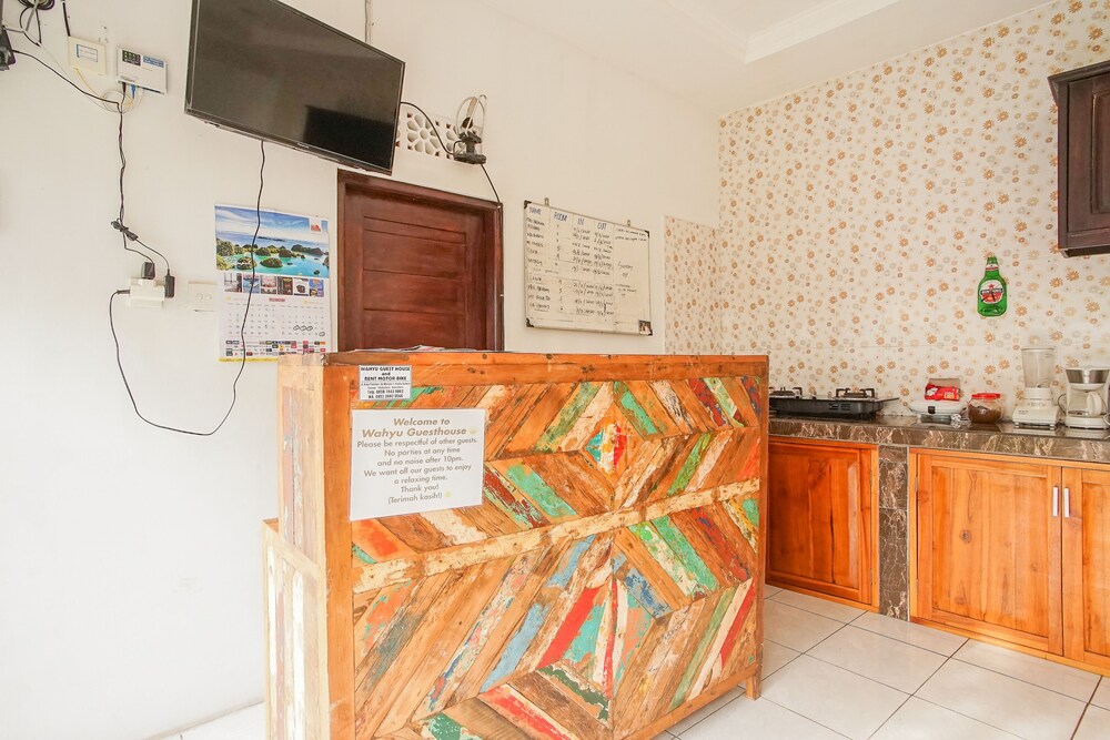 Wahyu Guest House