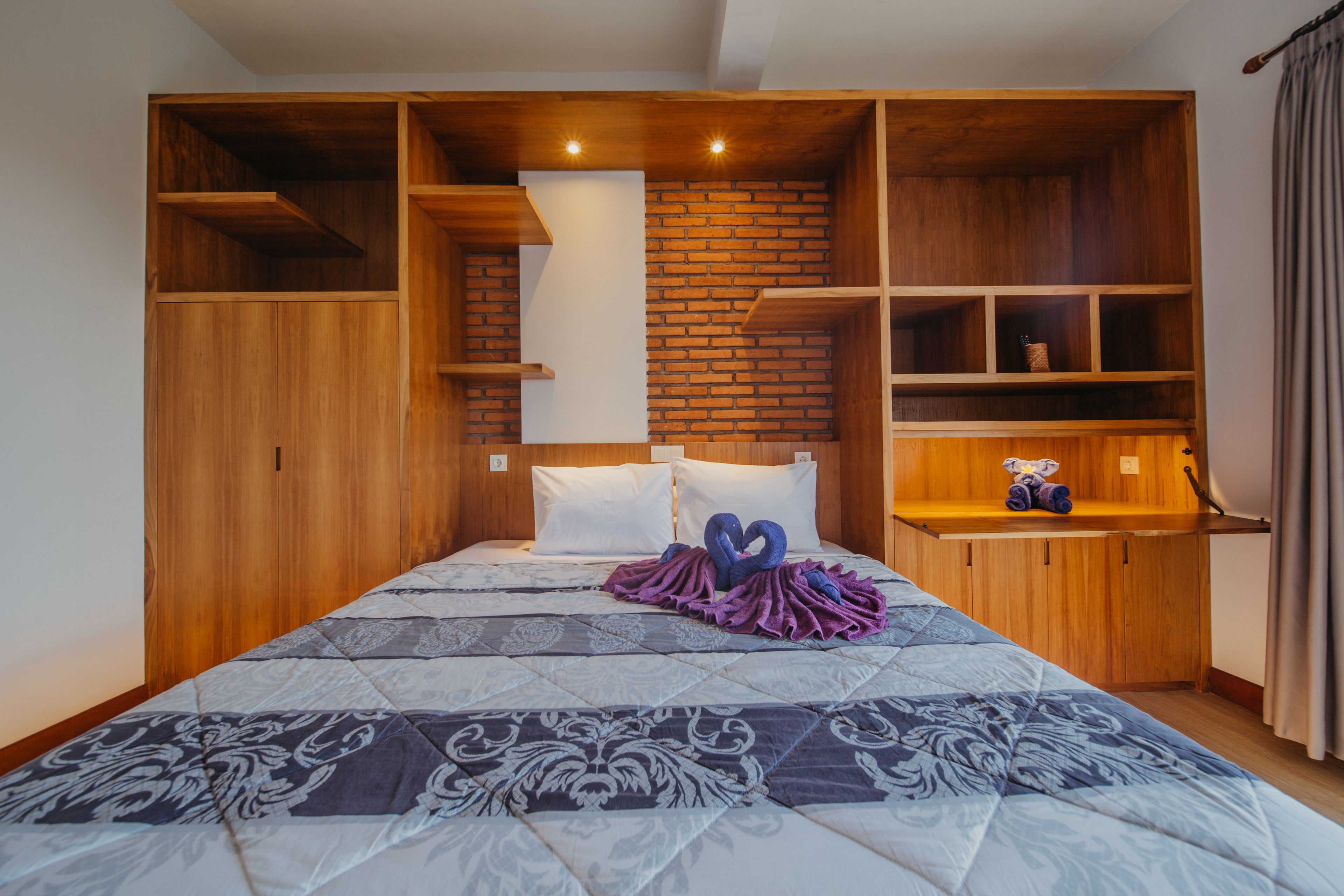 Kaen Apartments