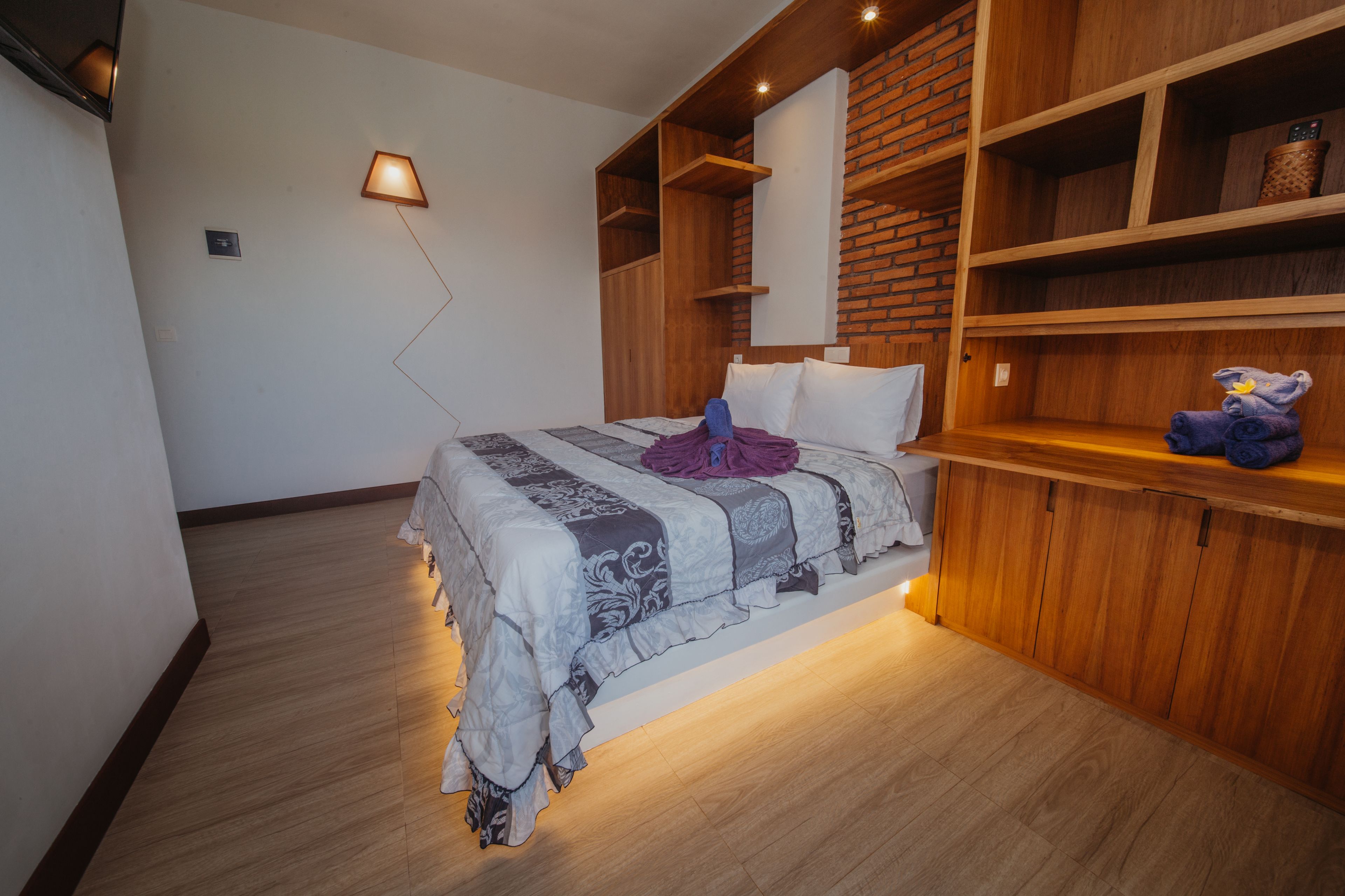 Kaen Apartments