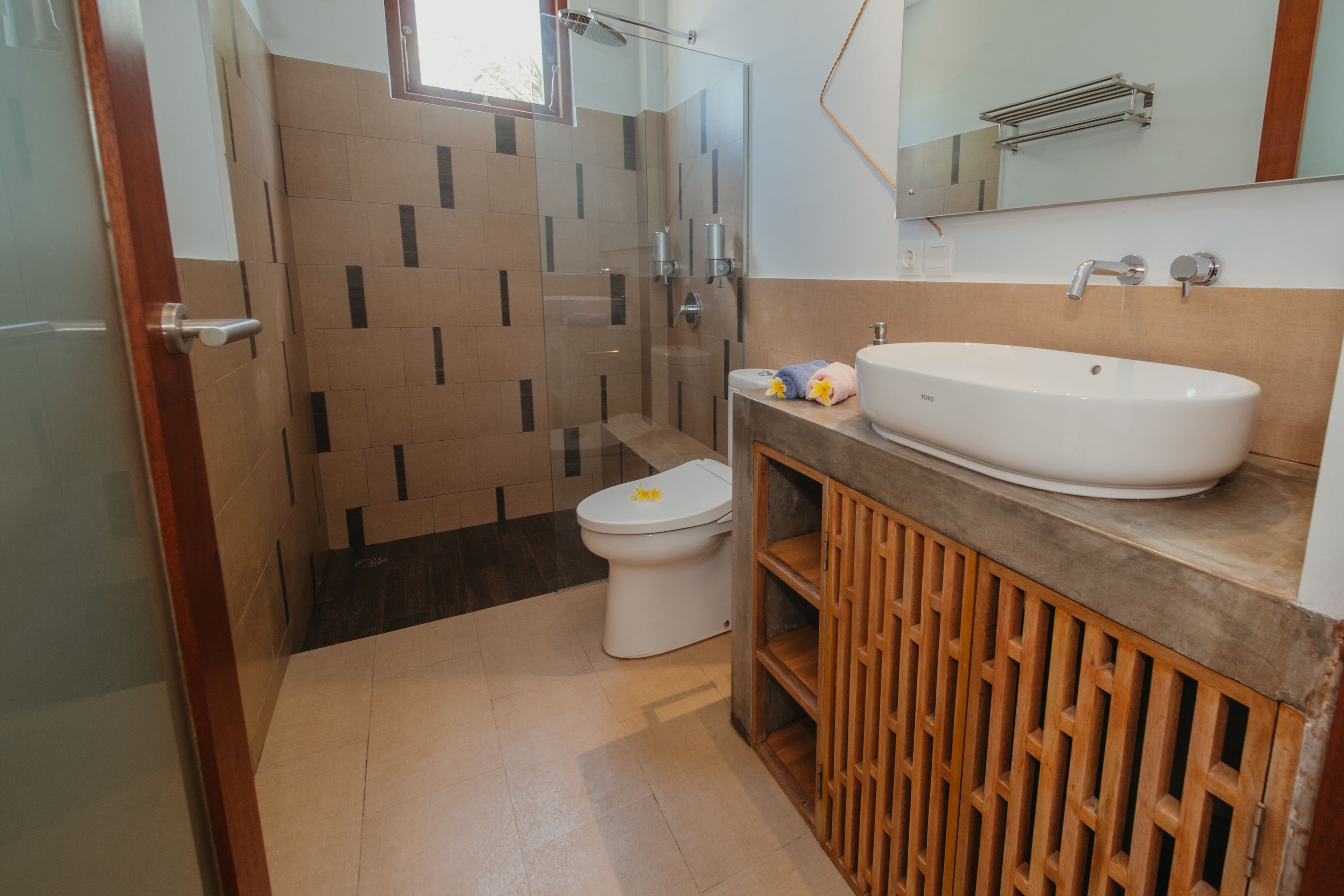 Kaen Apartments