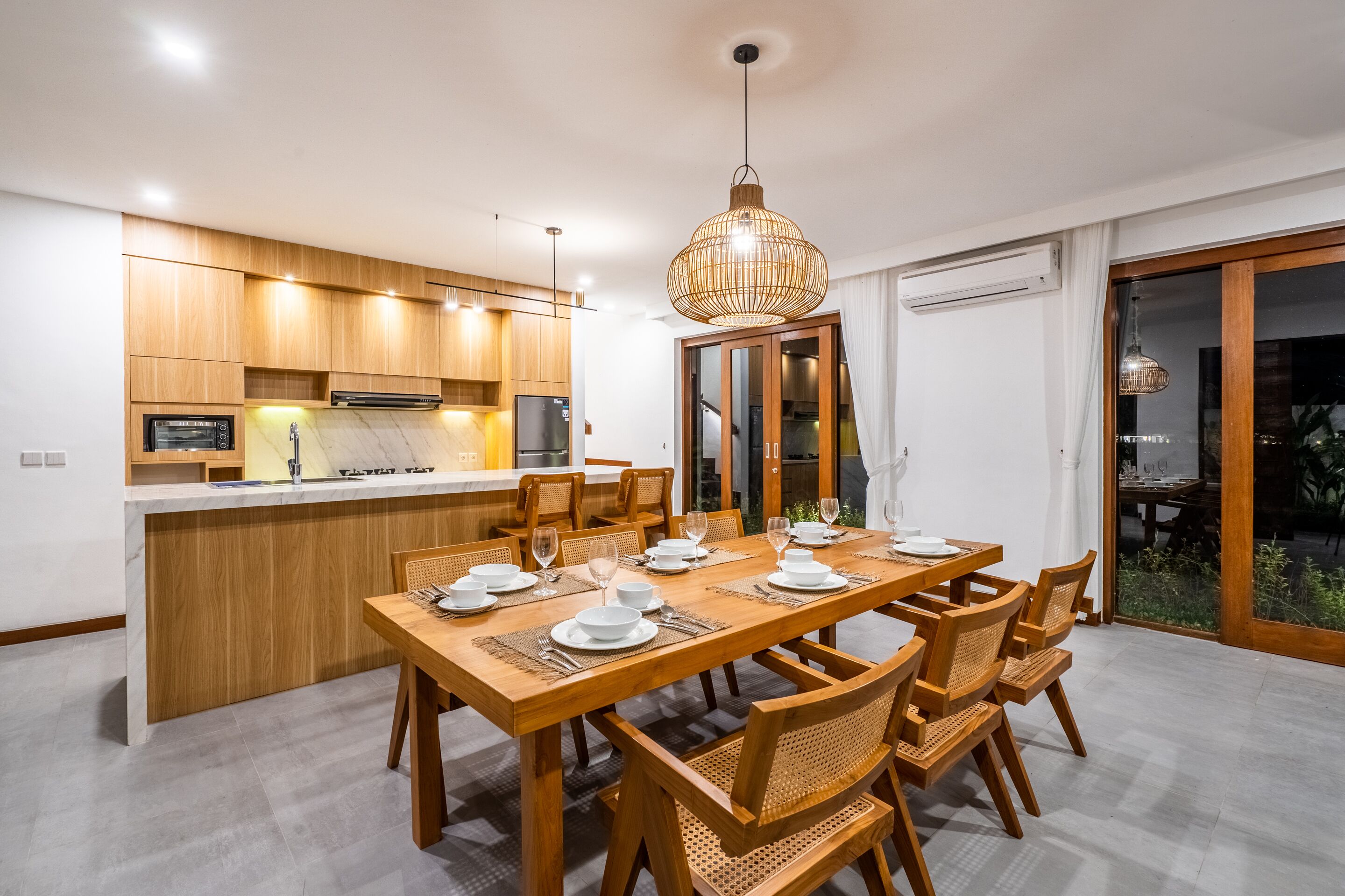Om Cemagi Beach Villa