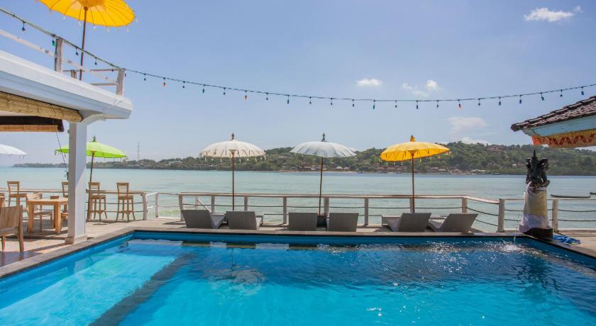 Rumah Marta Ceningan Island