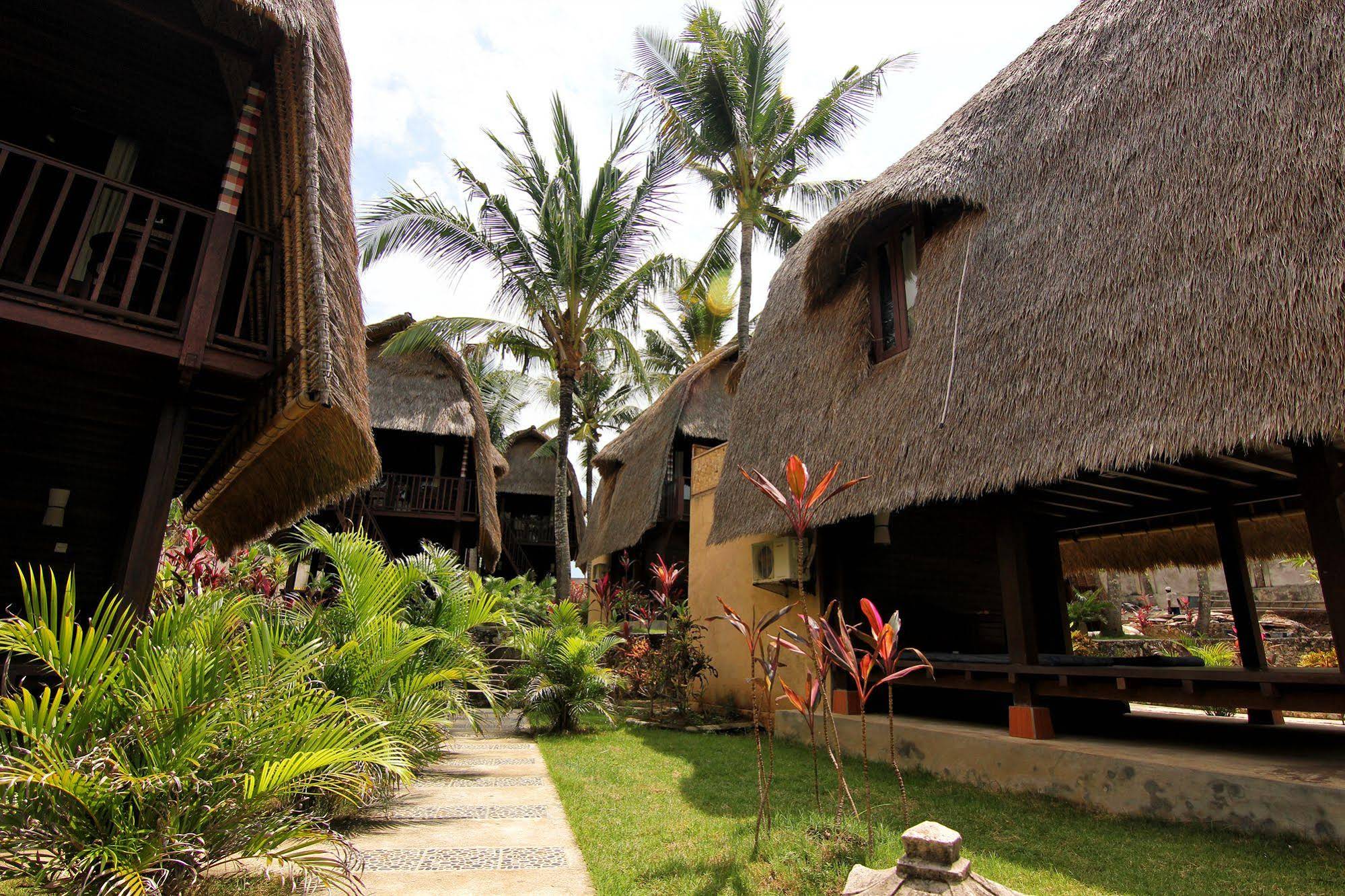 Secret Point Huts
