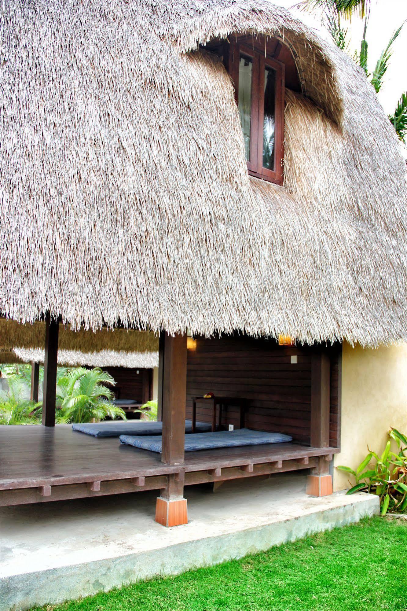 Secret Point Huts