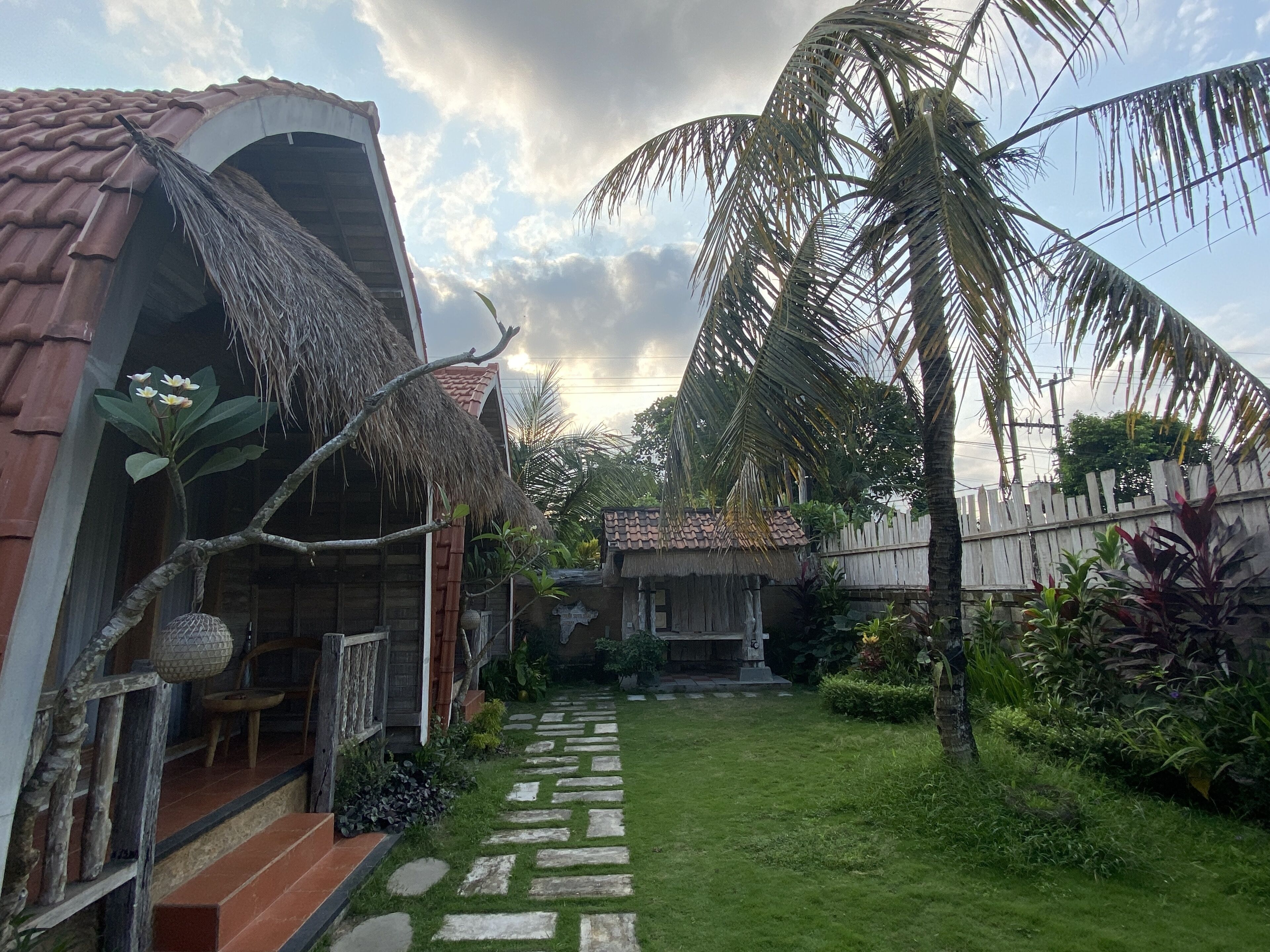 Umah Suta Sari