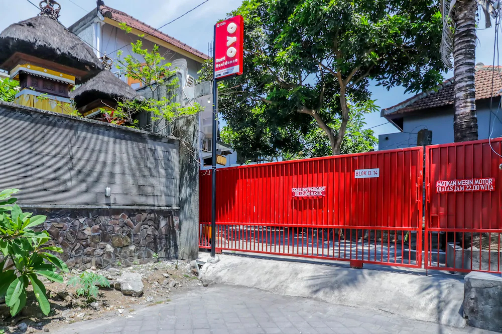 Gusti Residence by OYO Rooms