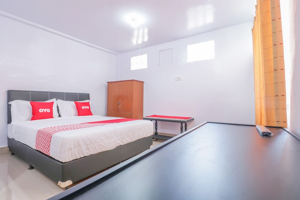 Gusti Residence by OYO Rooms