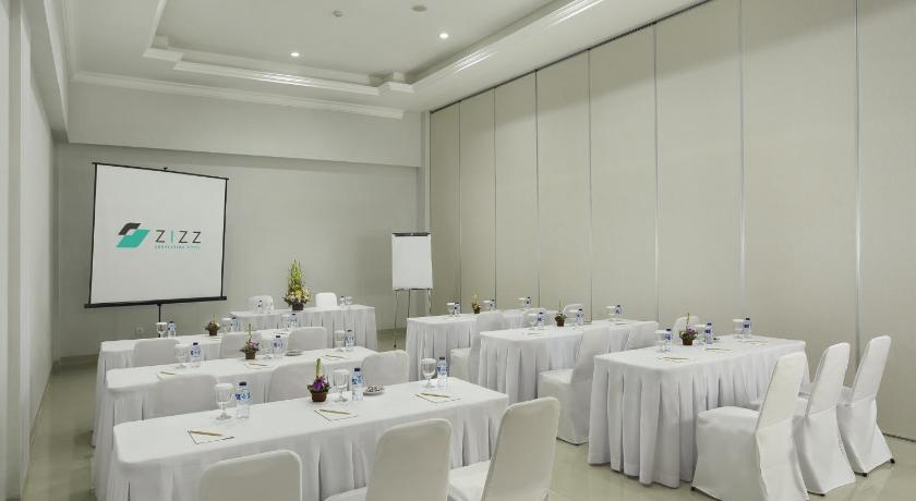 Zizz Convention Hotel