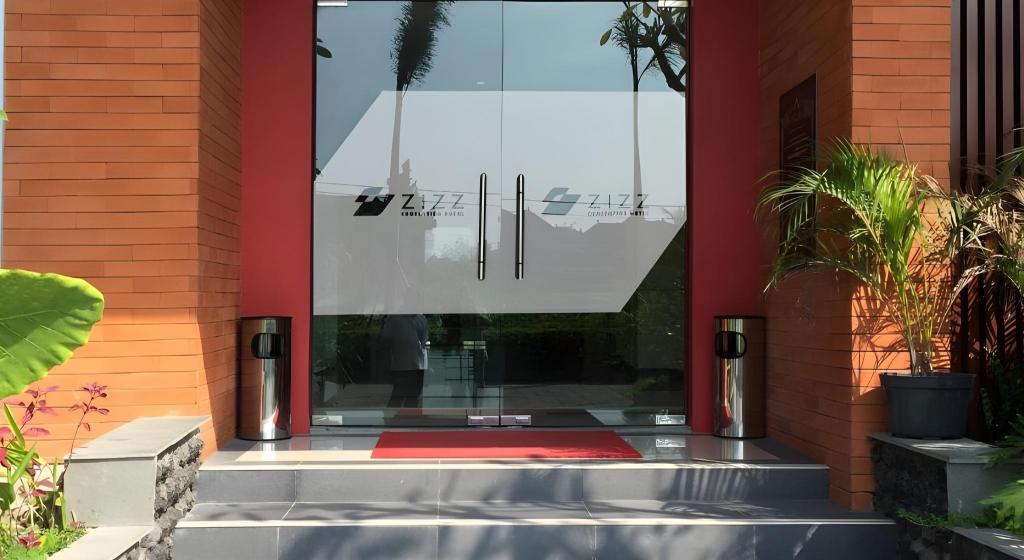 Zizz Convention Hotel