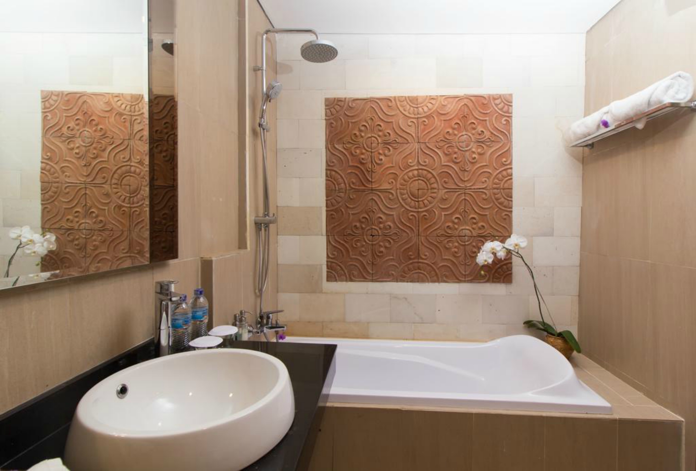 Abian Harmony Hotel-Restaurant-Spa