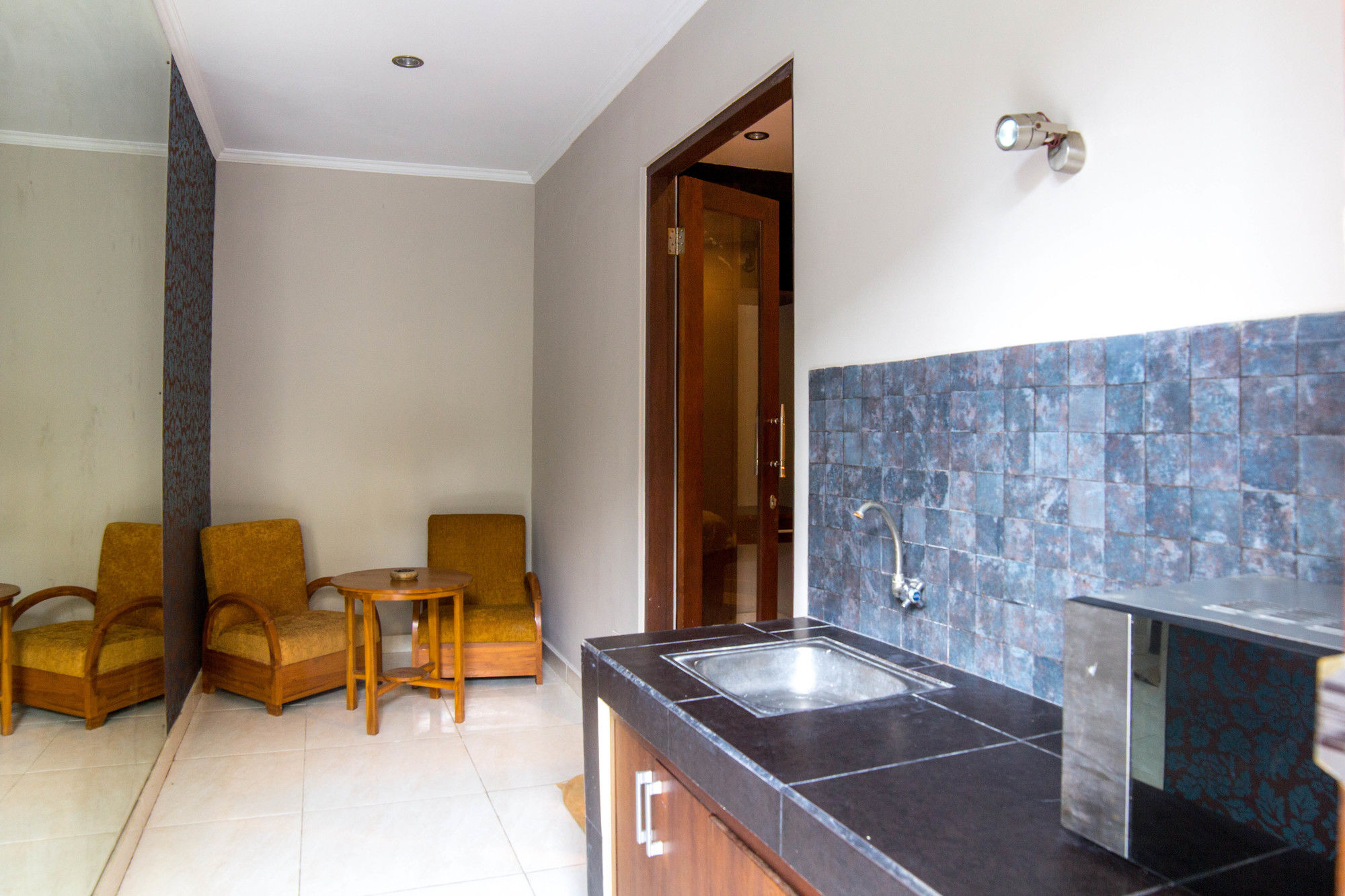 Abian Residence