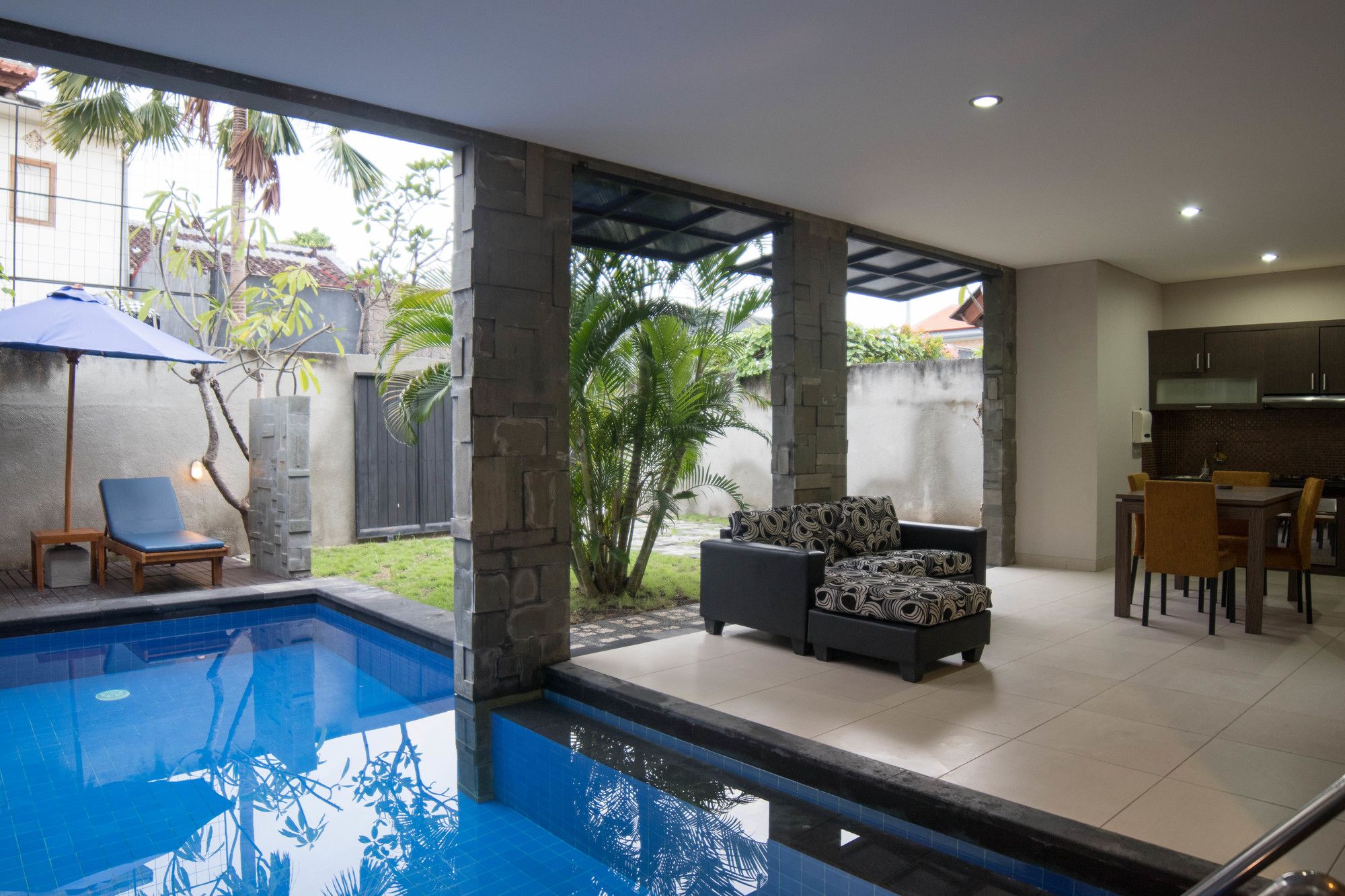 Abian Residence