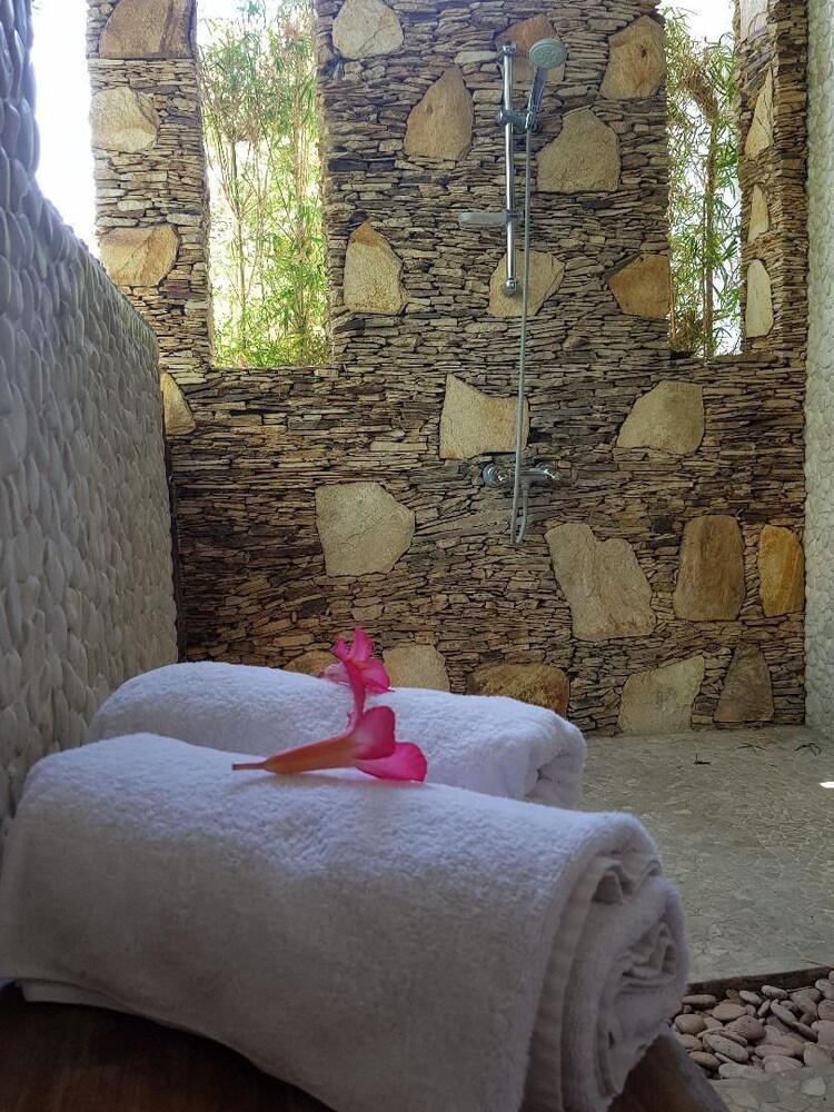 Andrea Villas & Suites