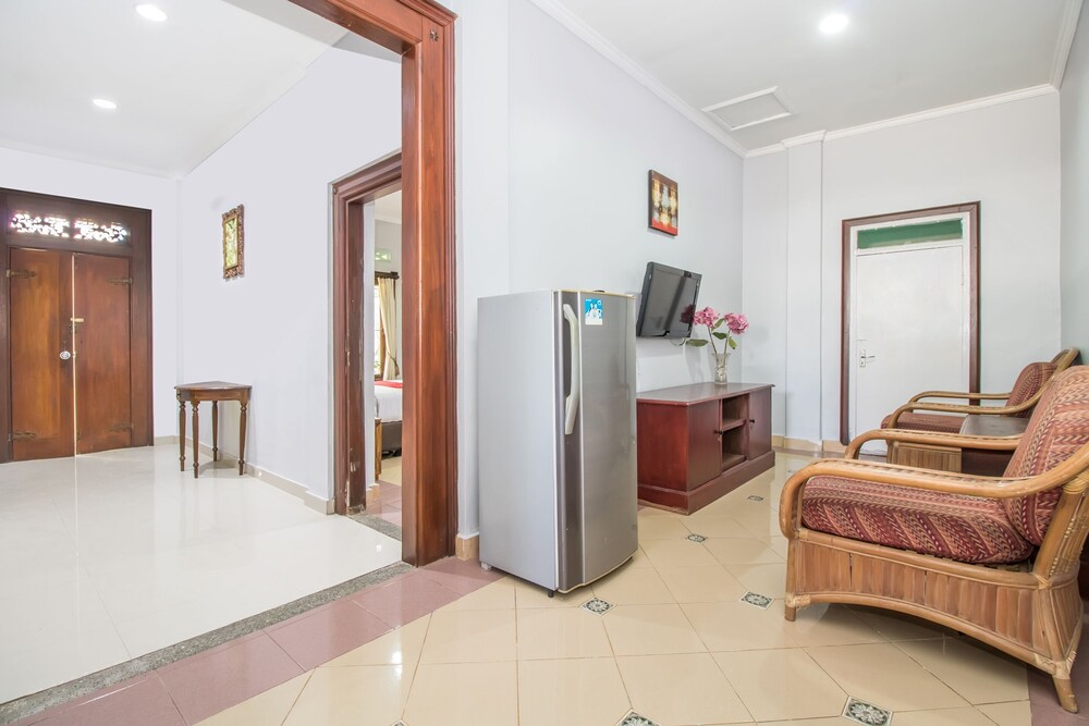 Arca Guest House by OYO Rooms