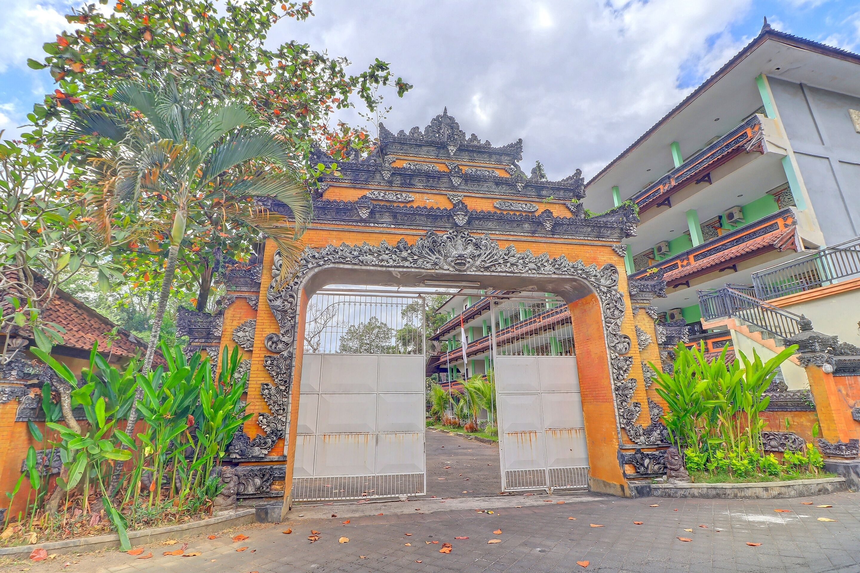 Batukaru Garden Hotel by OYO