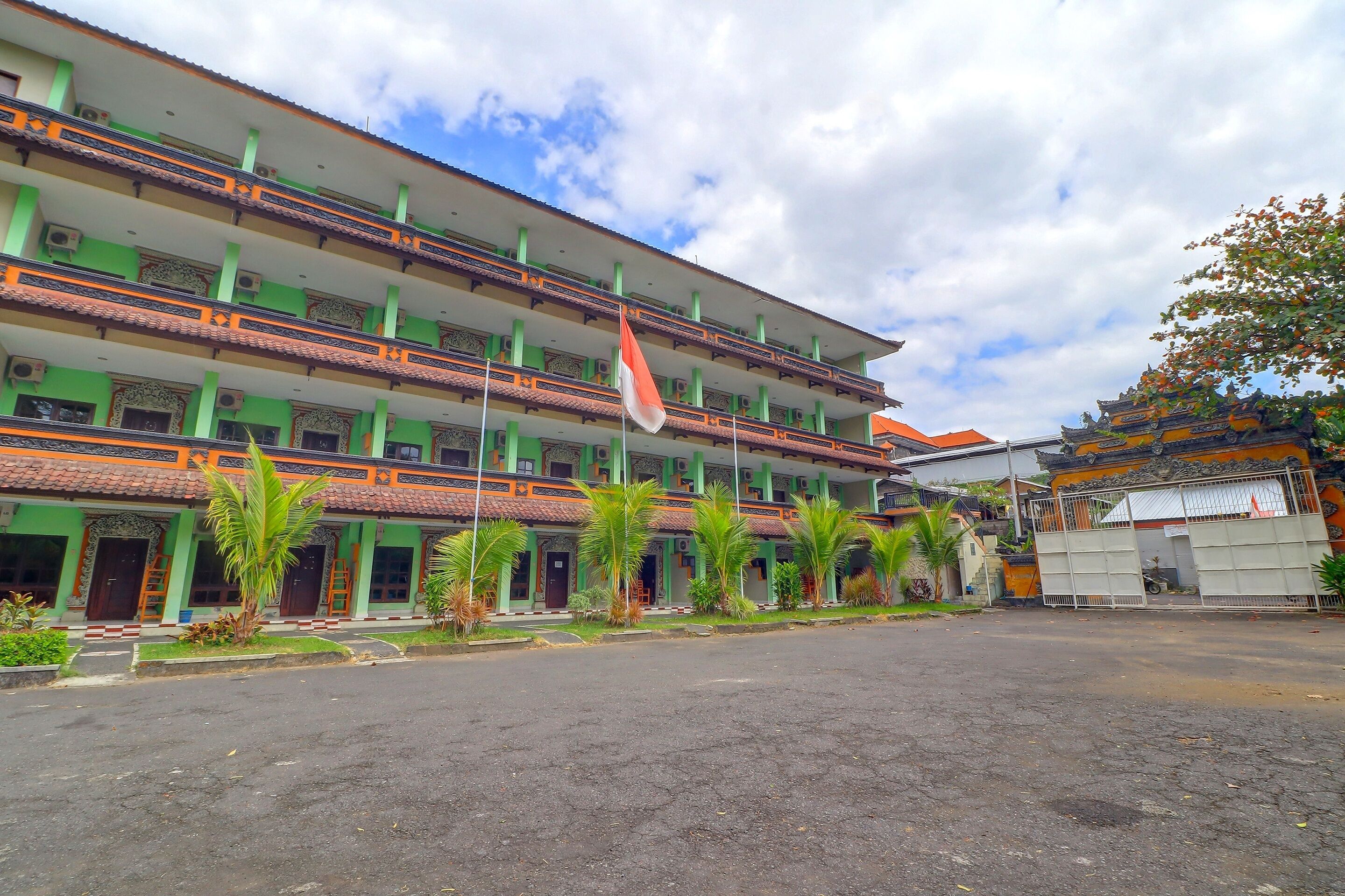 Batukaru Garden Hotel by OYO