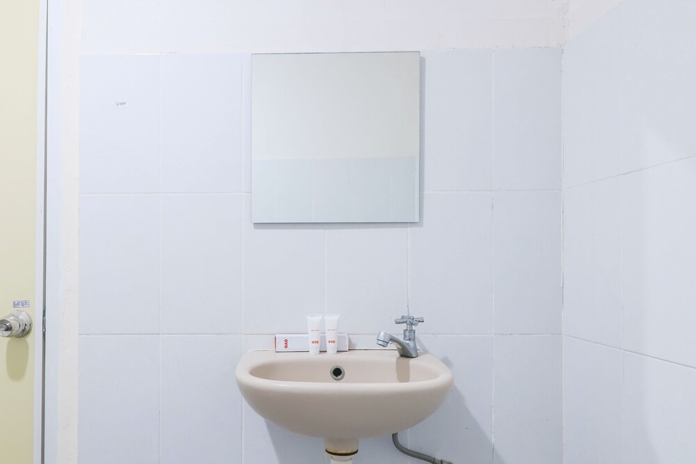 Bayak Bali Hotel by OYO Rooms