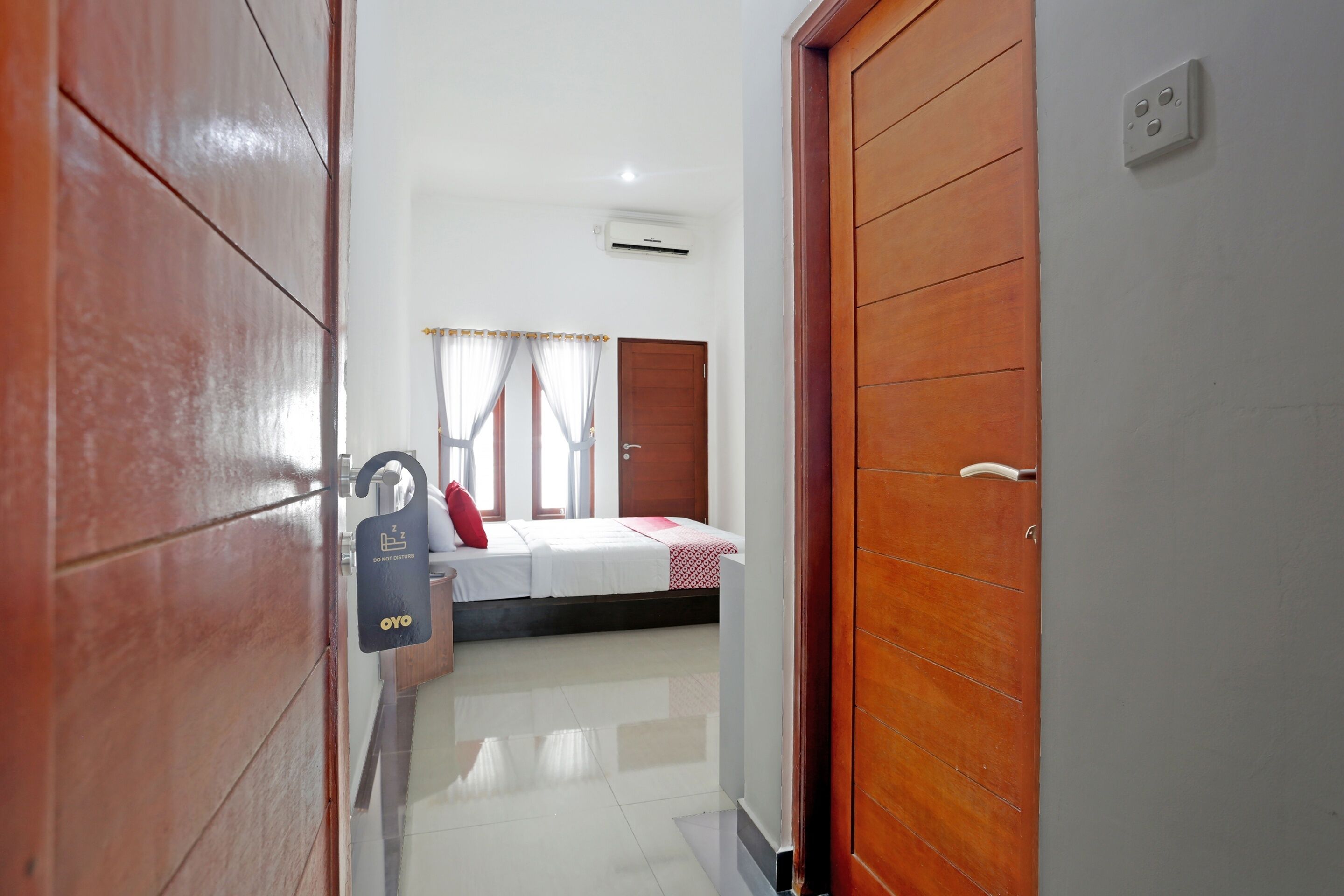 Cahaya Guest House by OYO