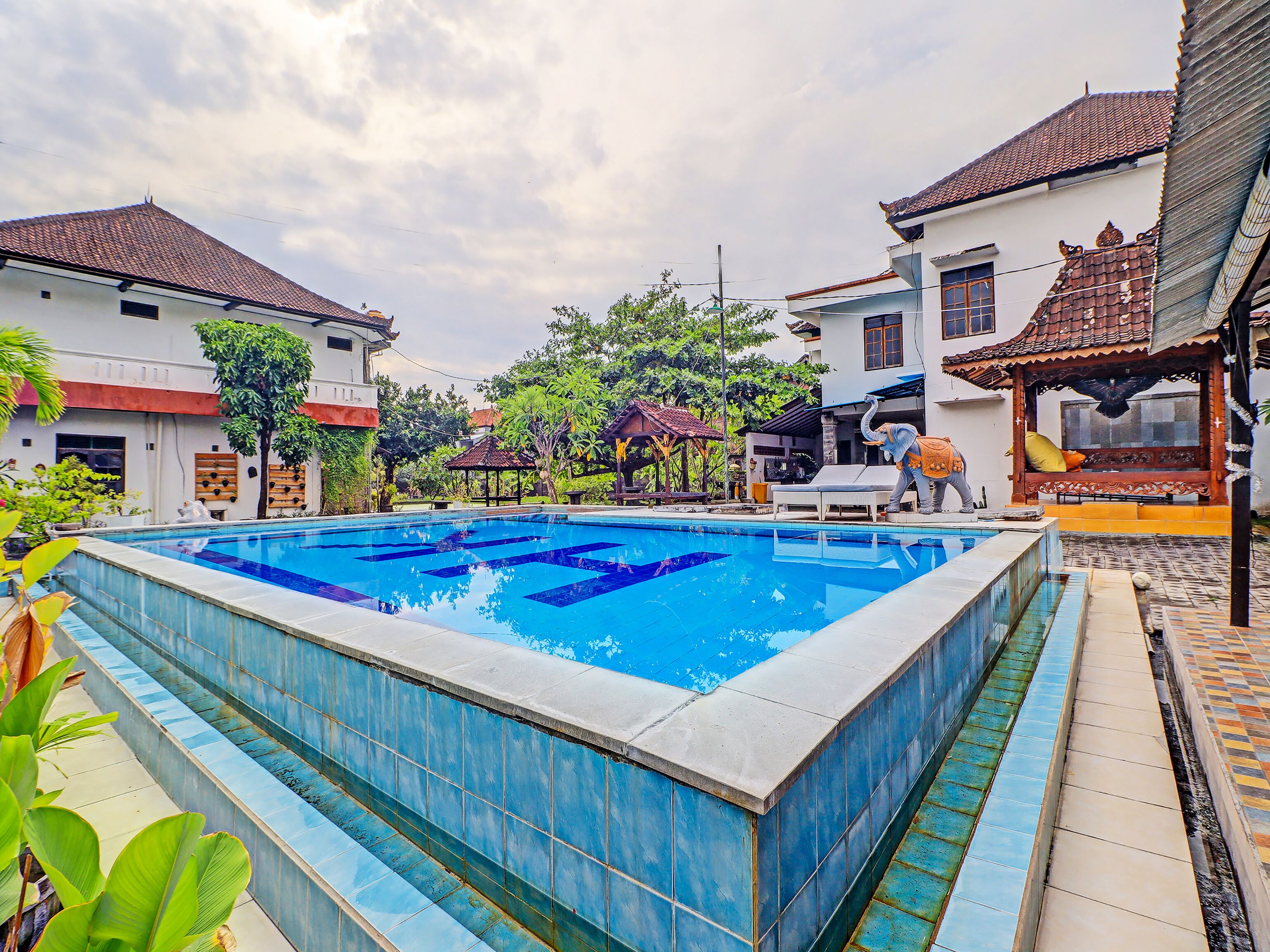 Capital O Hotel Kertha