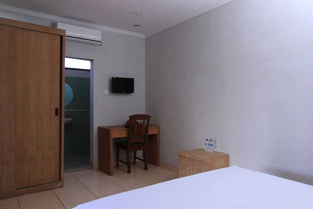 Chendana Home by RedDoorz