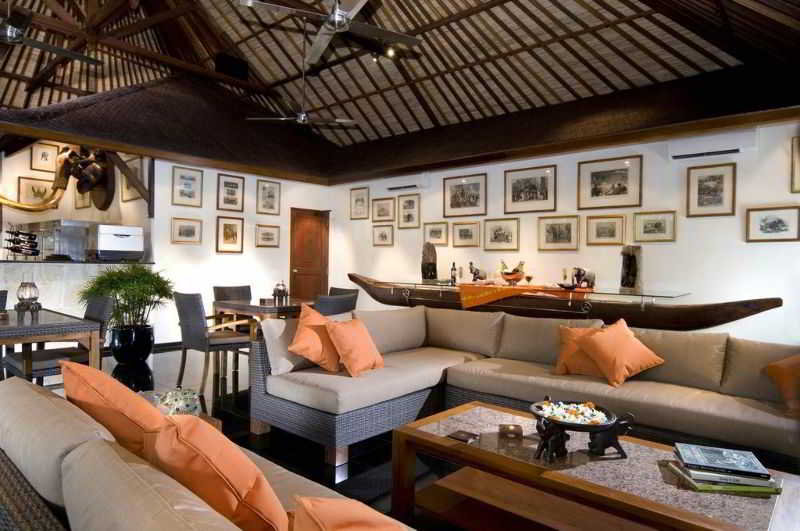 Mason Elephant Park & Lodge