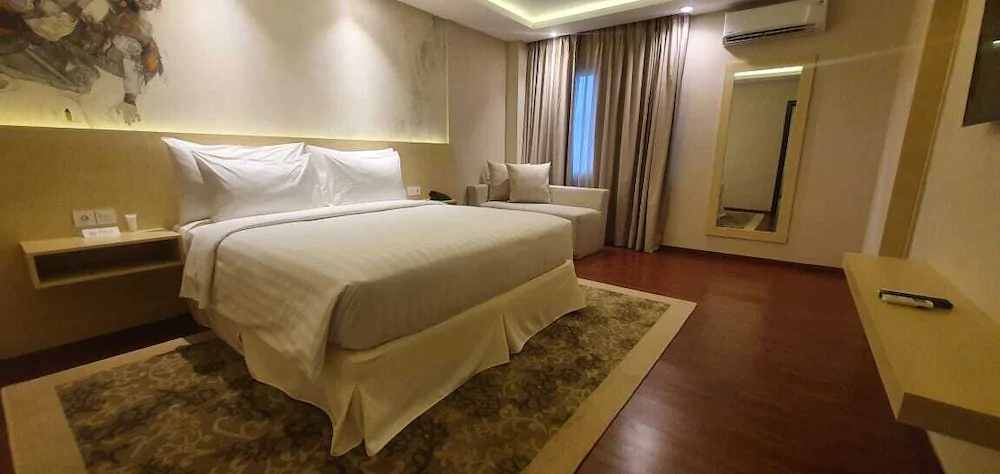 Four Star by Trans Hotel