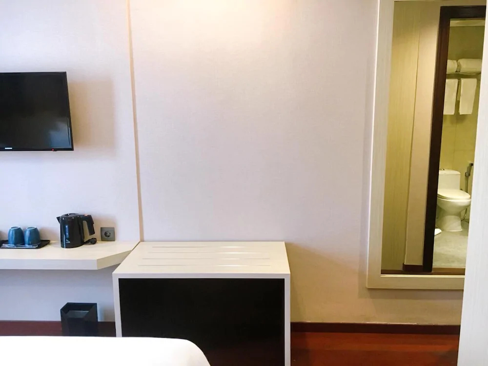 Four Star by Trans Hotel