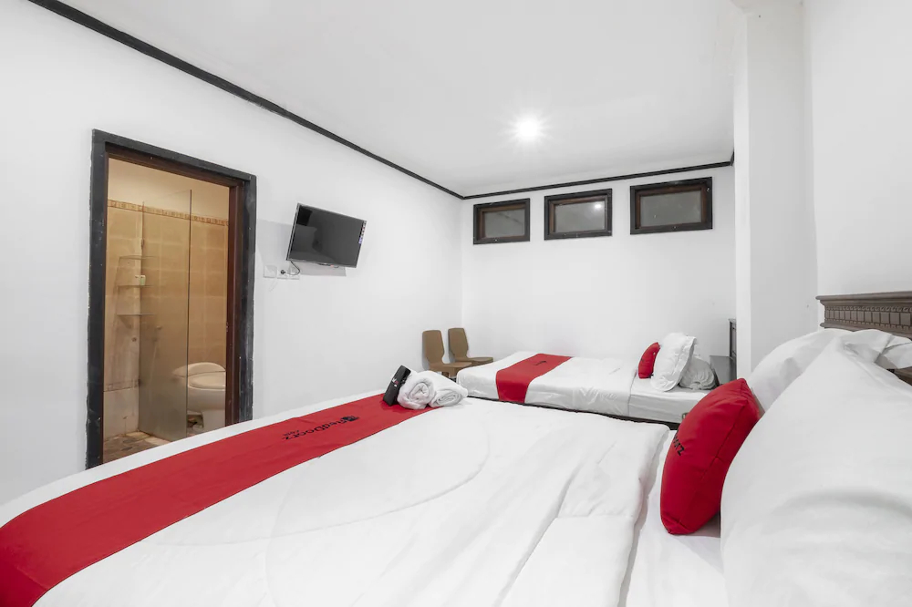 Gita Inn by RedDoorz