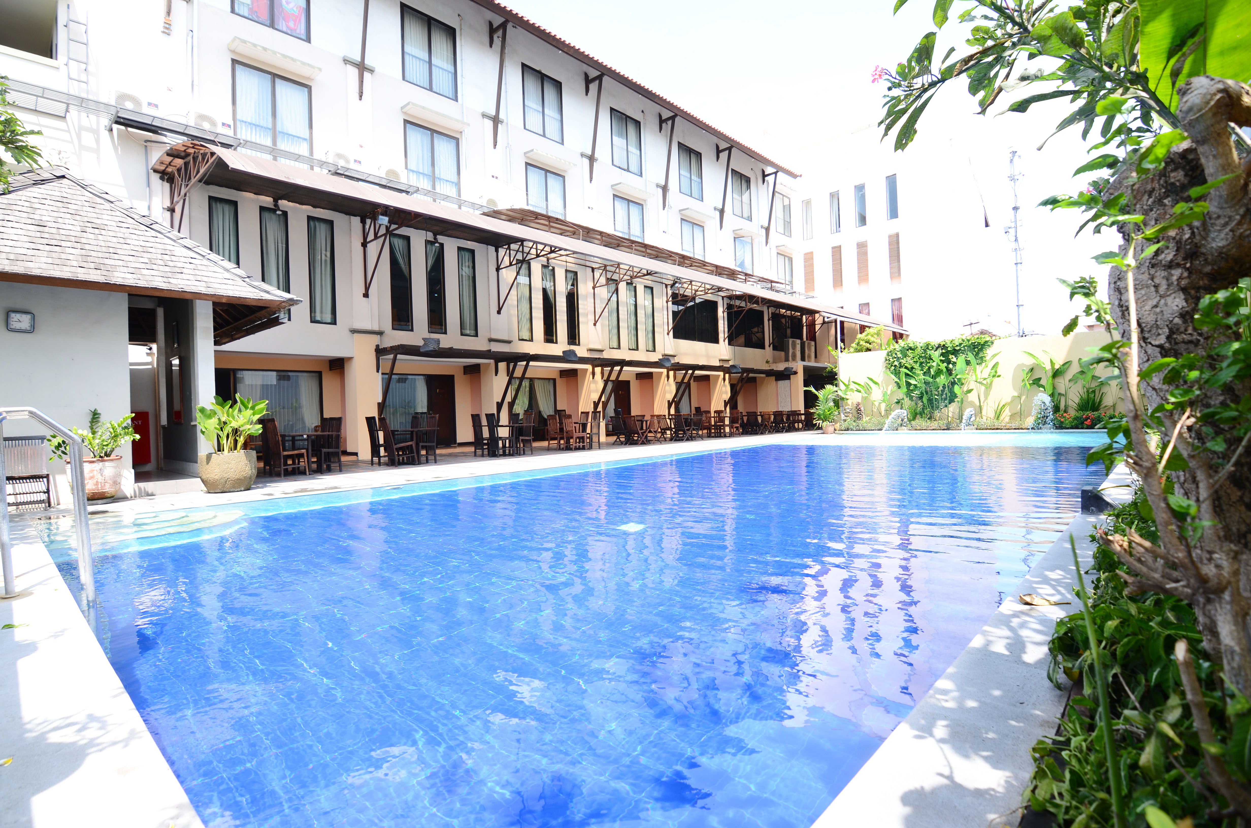 Grand Santhi