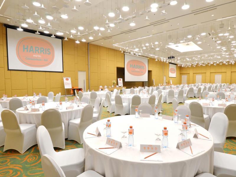 HARRIS Hotel & Conventions Denpasar Bali