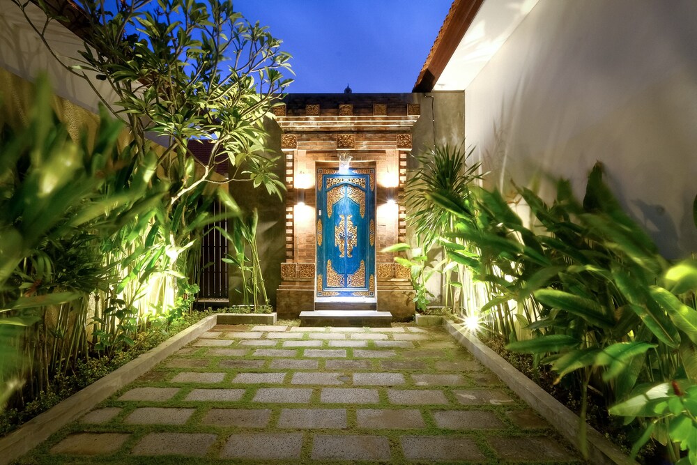 Herme Villas