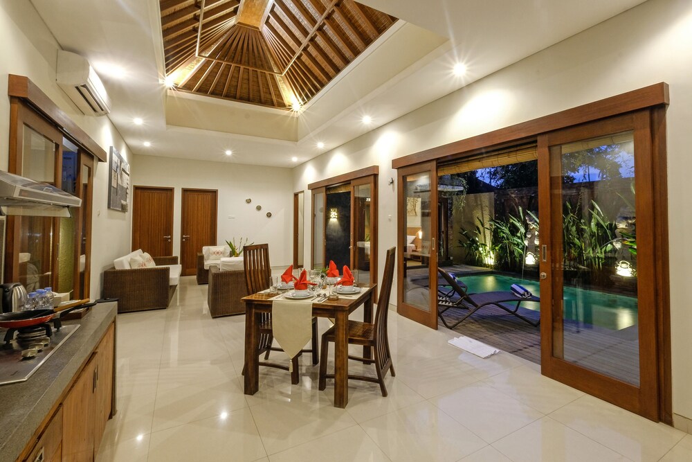 Herme Villas