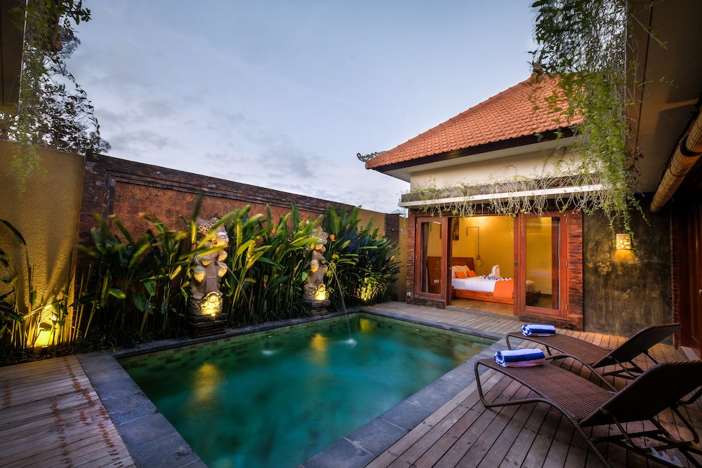 Herme Villas