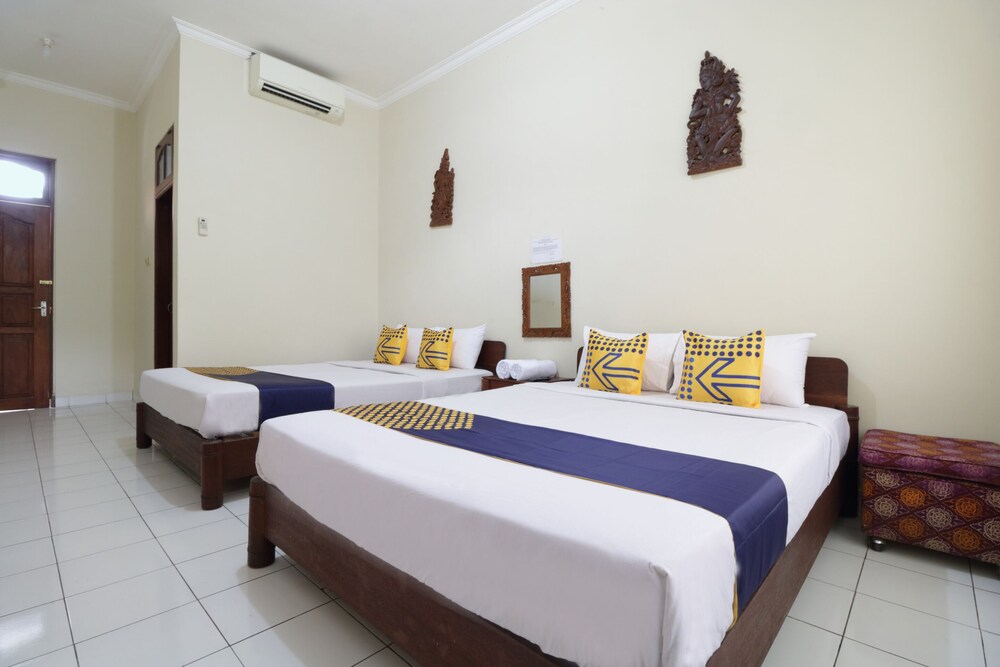 Hotel Aget Jaya Ii by OYO Rooms