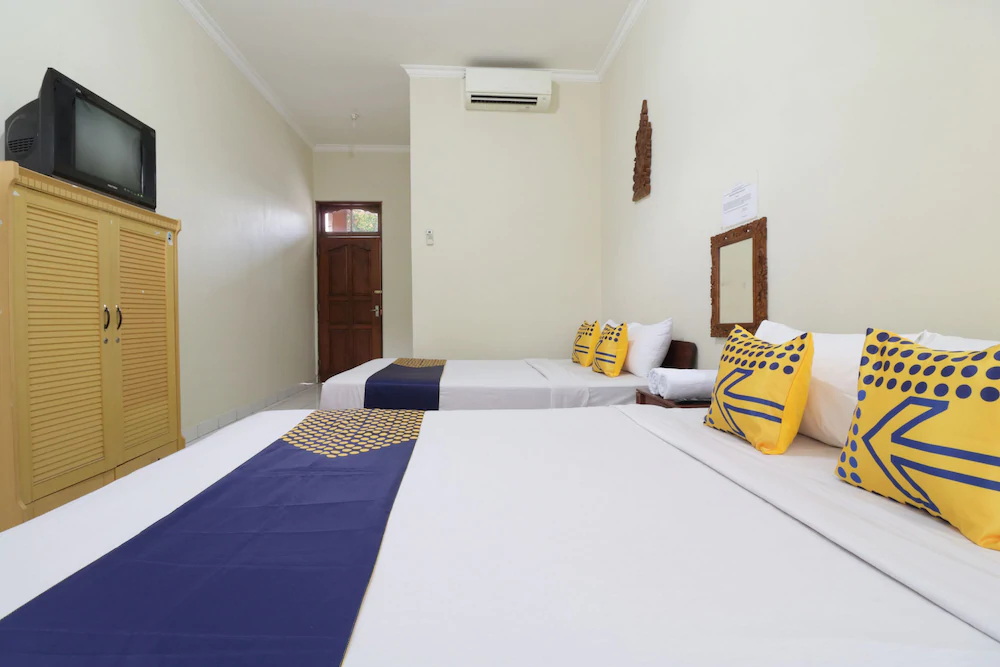 Hotel Aget Jaya Ii by OYO Rooms