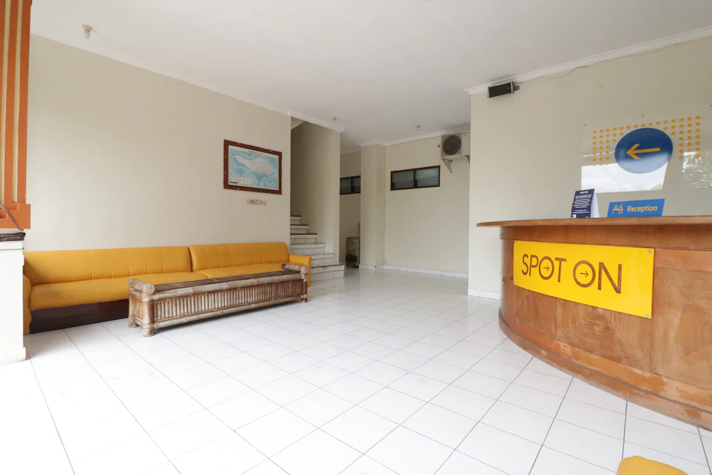 Hotel Aget Jaya Ii by OYO Rooms
