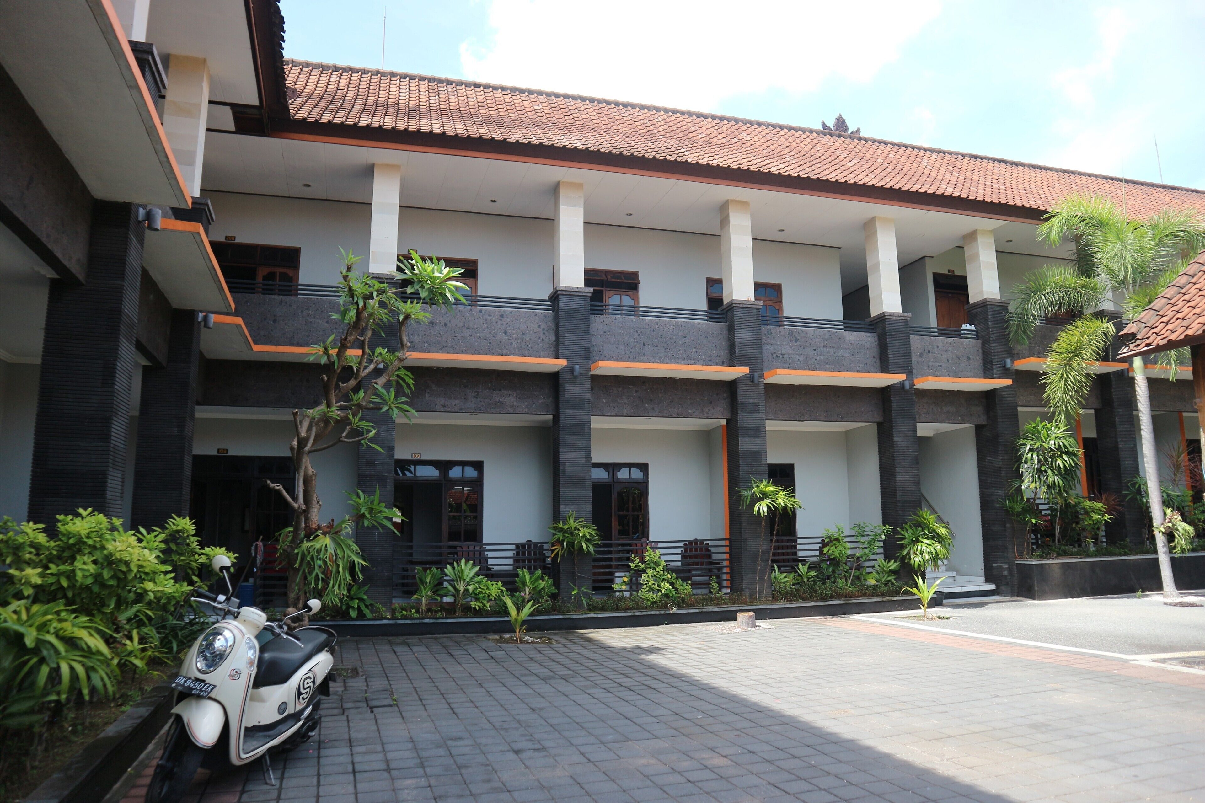 Hotel Diana