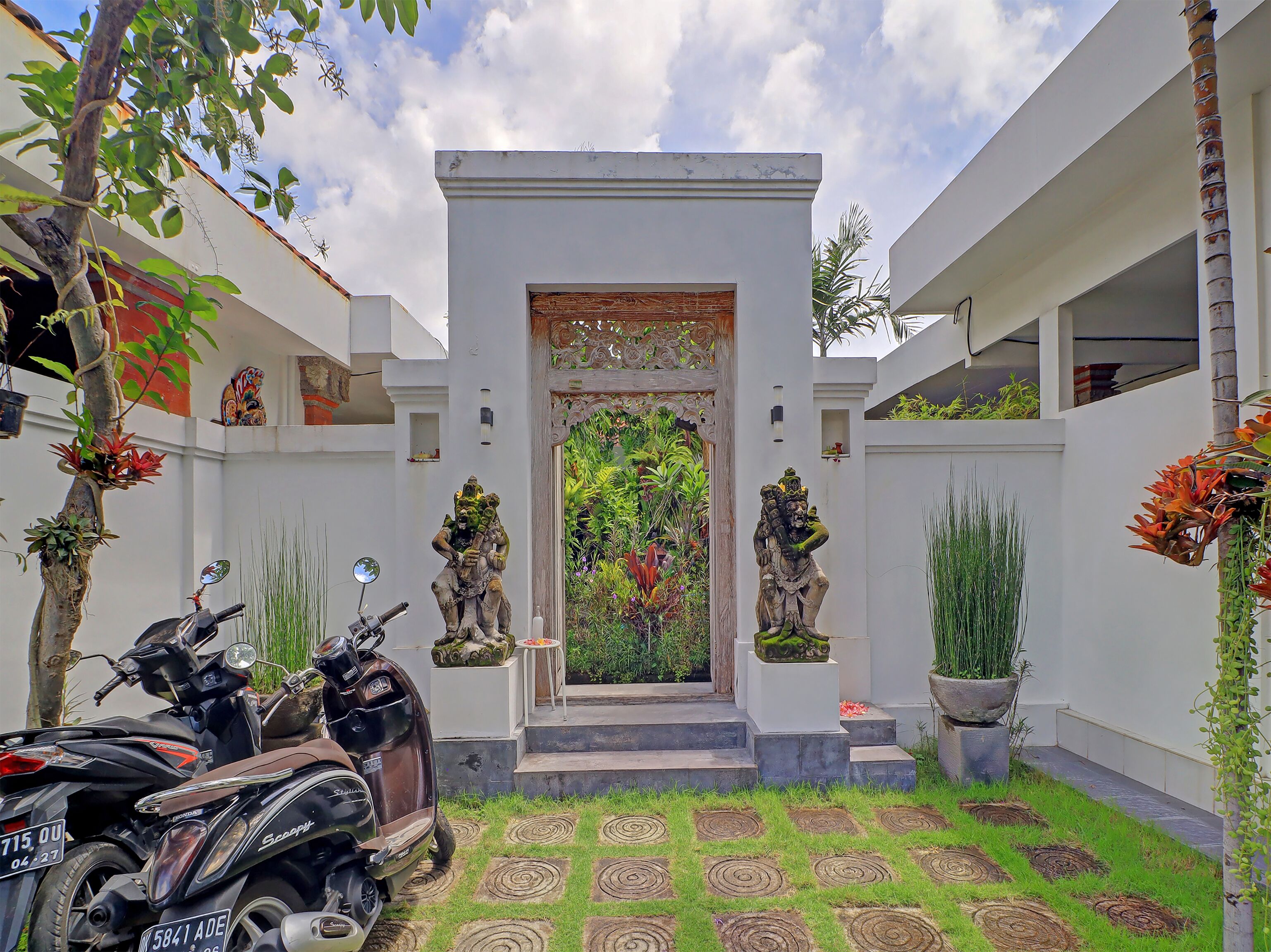 Hotel Puri Sokasati by OYO