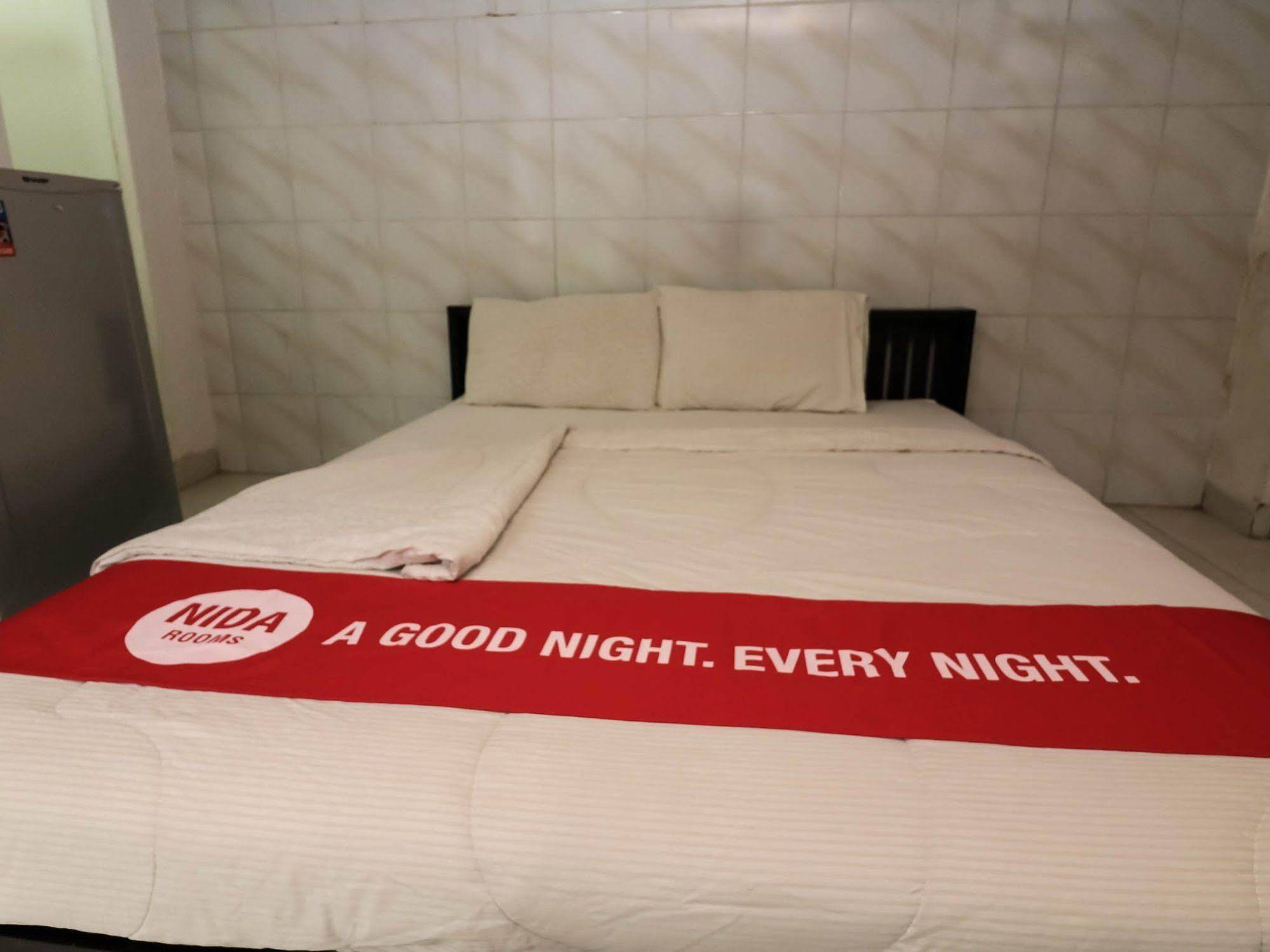Super OYO 91495 Hotel Indah Residence