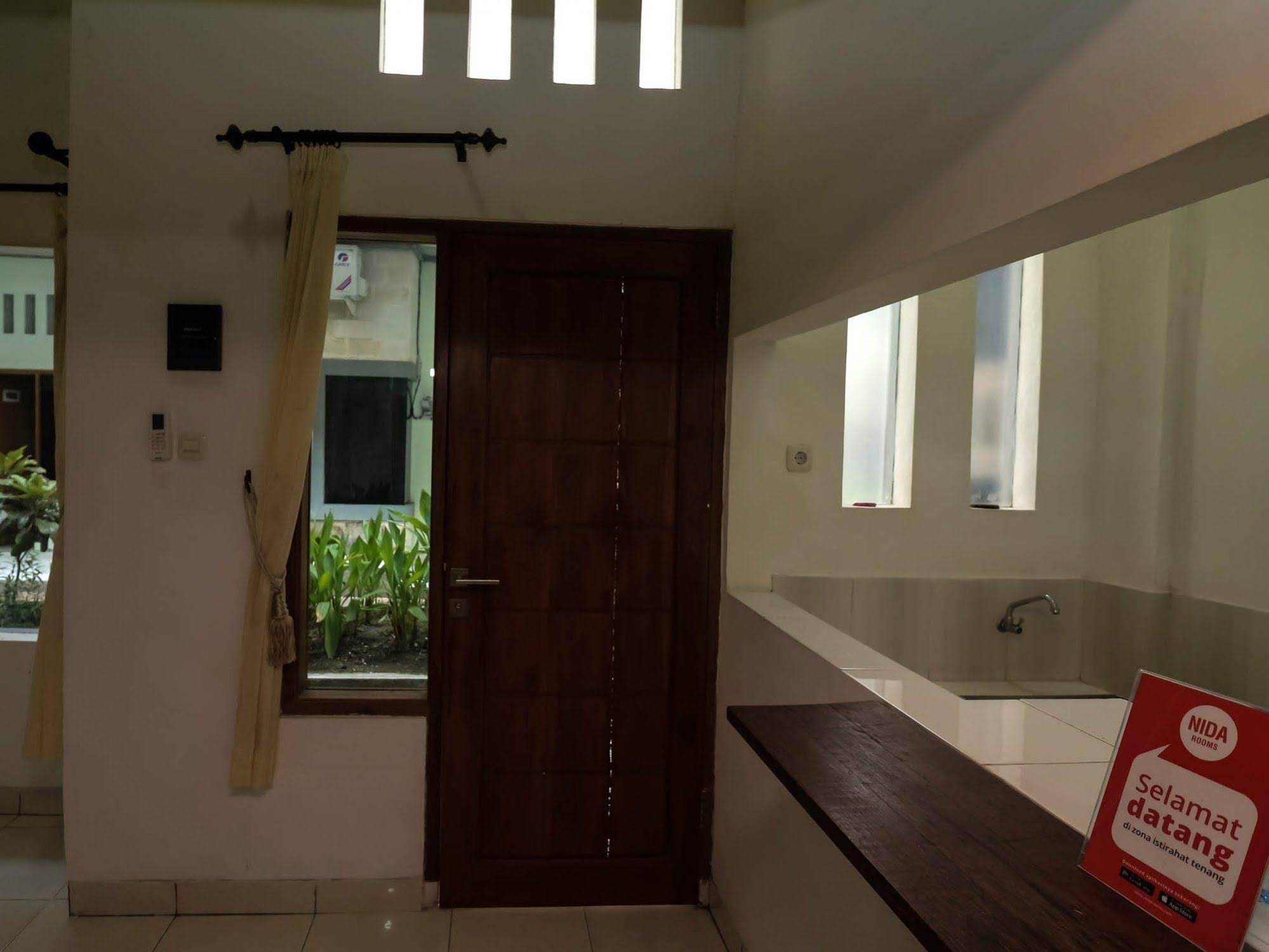 Super OYO 91495 Hotel Indah Residence
