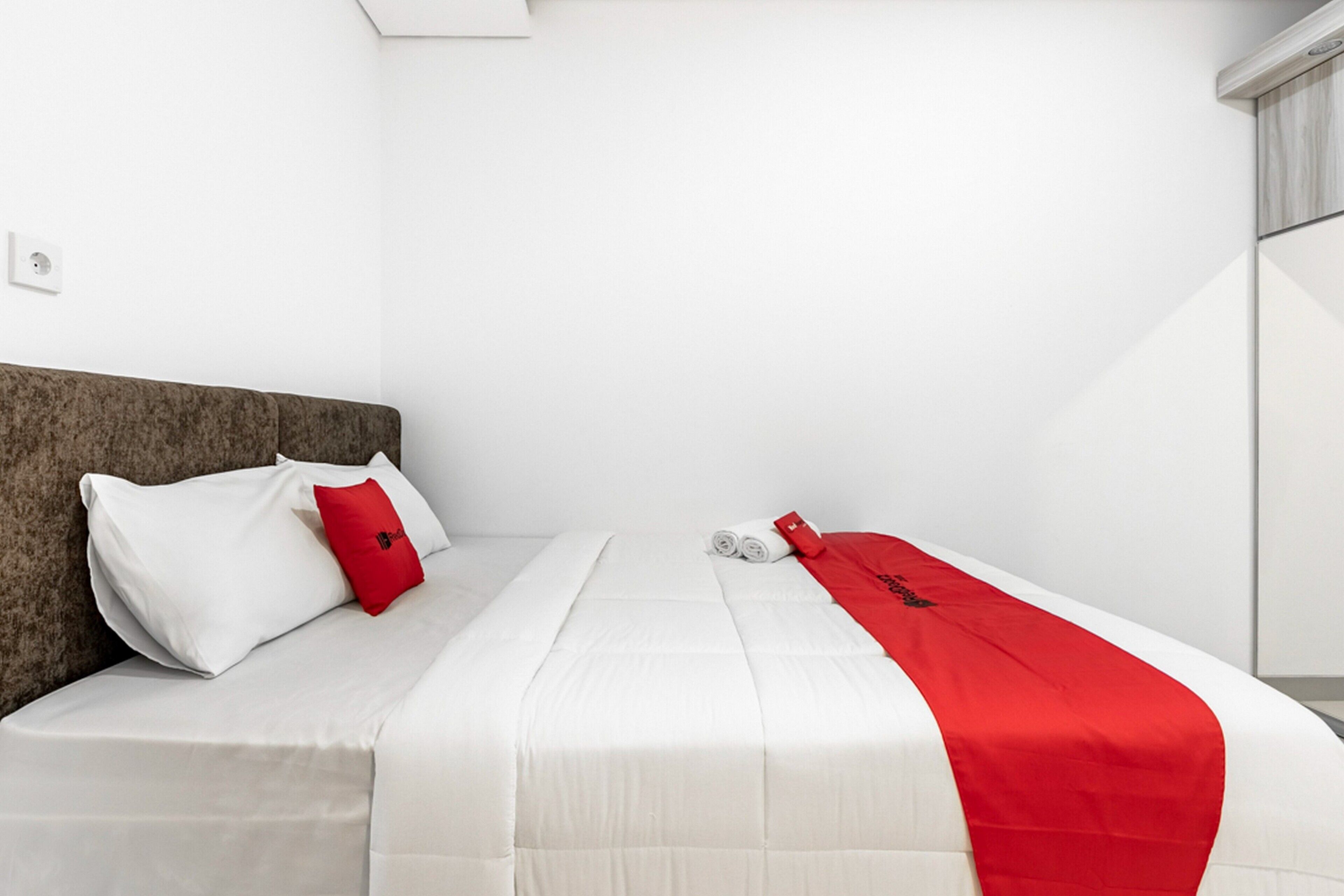 Indraprastha Residence by RedDoorz