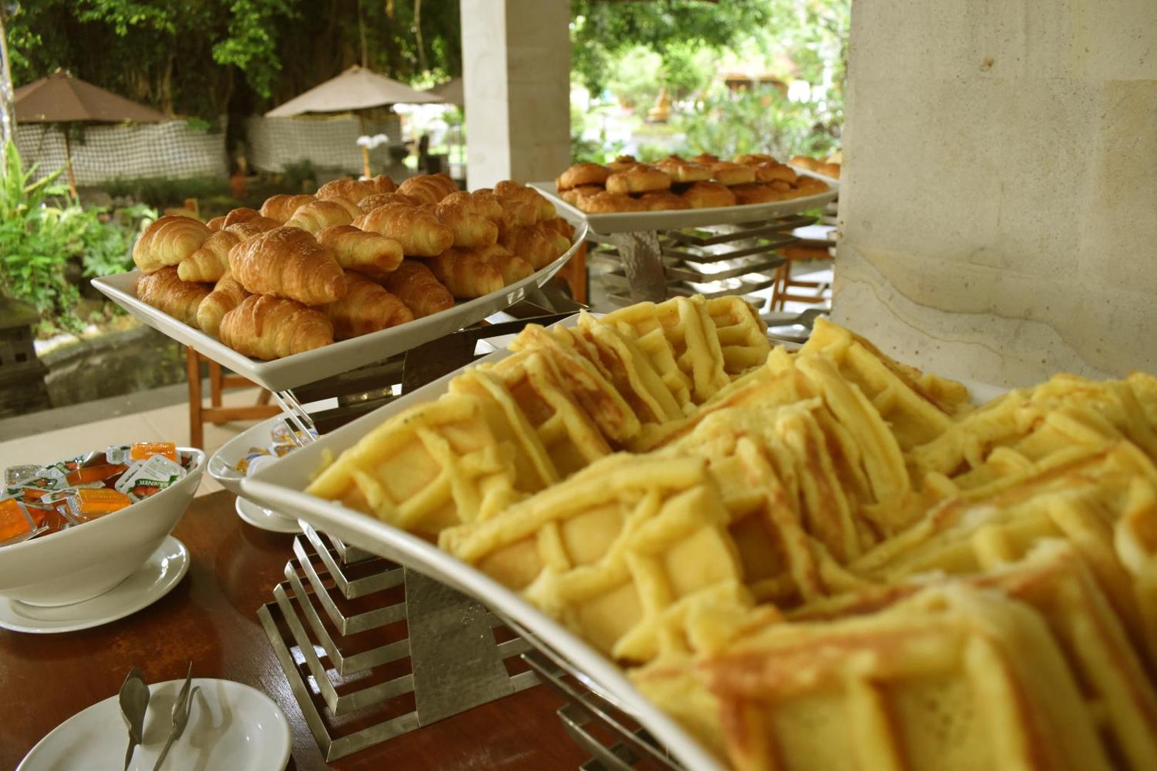 Inna Bali Beach Resort