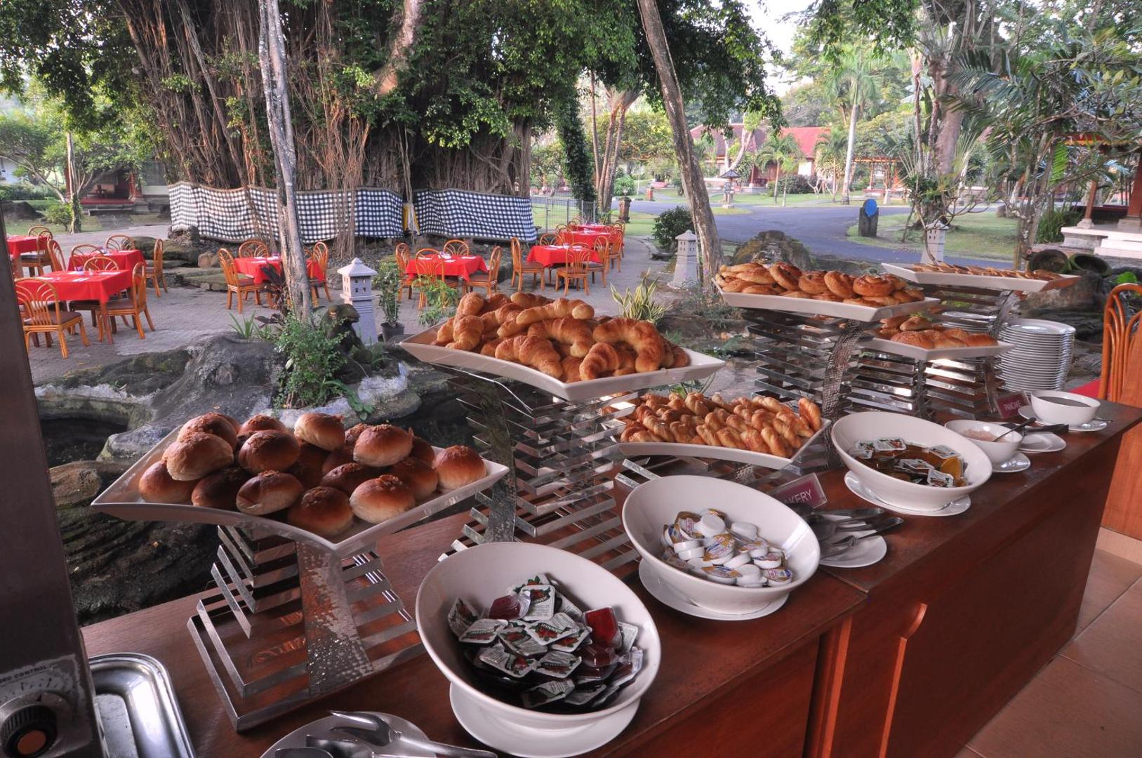 Inna Bali Beach Resort